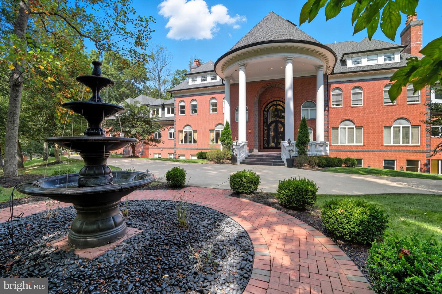 11308 STONELEDGE CT, RESTON, Virginia 20191, 8 Bedrooms Bedrooms, ,11 BathroomsBathrooms,Residential,For sale,11308 STONELEDGE CT,VAFX2266364 MLS # VAFX2266364