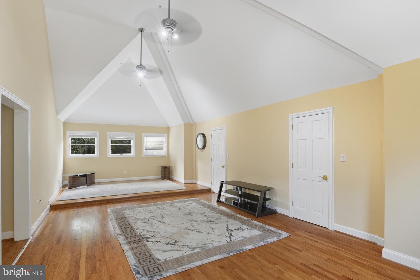 11308 STONELEDGE CT, RESTON, Virginia 20191, 8 Bedrooms Bedrooms, ,11 BathroomsBathrooms,Residential,For sale,11308 STONELEDGE CT,VAFX2266364 MLS # VAFX2266364