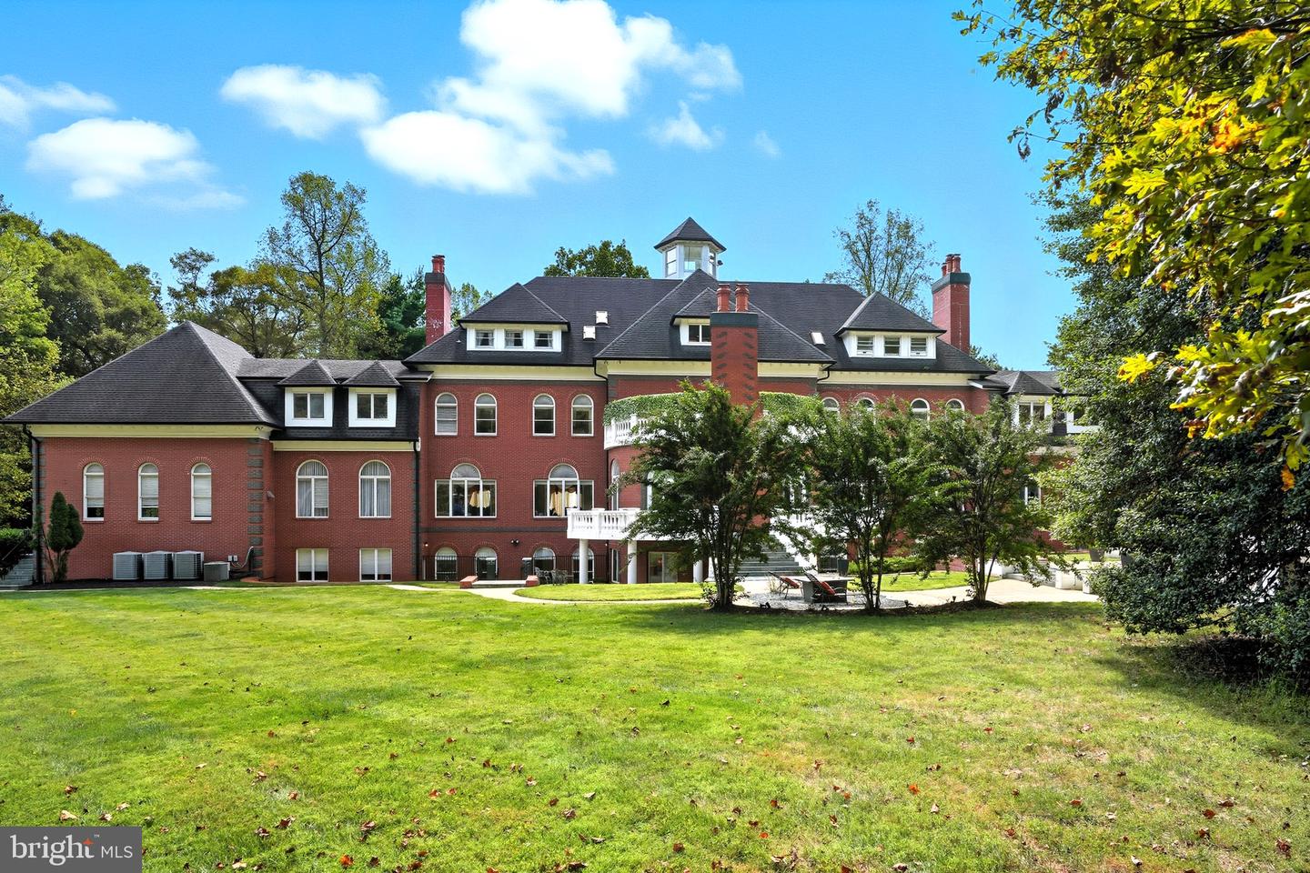 11308 STONELEDGE CT, RESTON, Virginia 20191, 8 Bedrooms Bedrooms, ,11 BathroomsBathrooms,Residential,For sale,11308 STONELEDGE CT,VAFX2266364 MLS # VAFX2266364