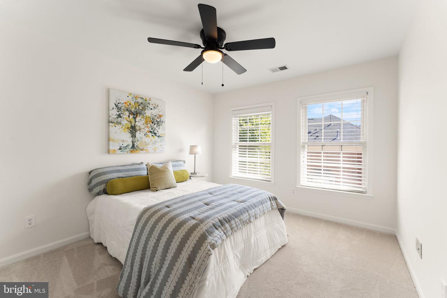 47825 SCOTSBOROUGH SQ #123, STERLING, Virginia 20165, 3 Bedrooms Bedrooms, ,2 BathroomsBathrooms,Residential,For sale,47825 SCOTSBOROUGH SQ #123,VALO2106656 MLS # VALO2106656