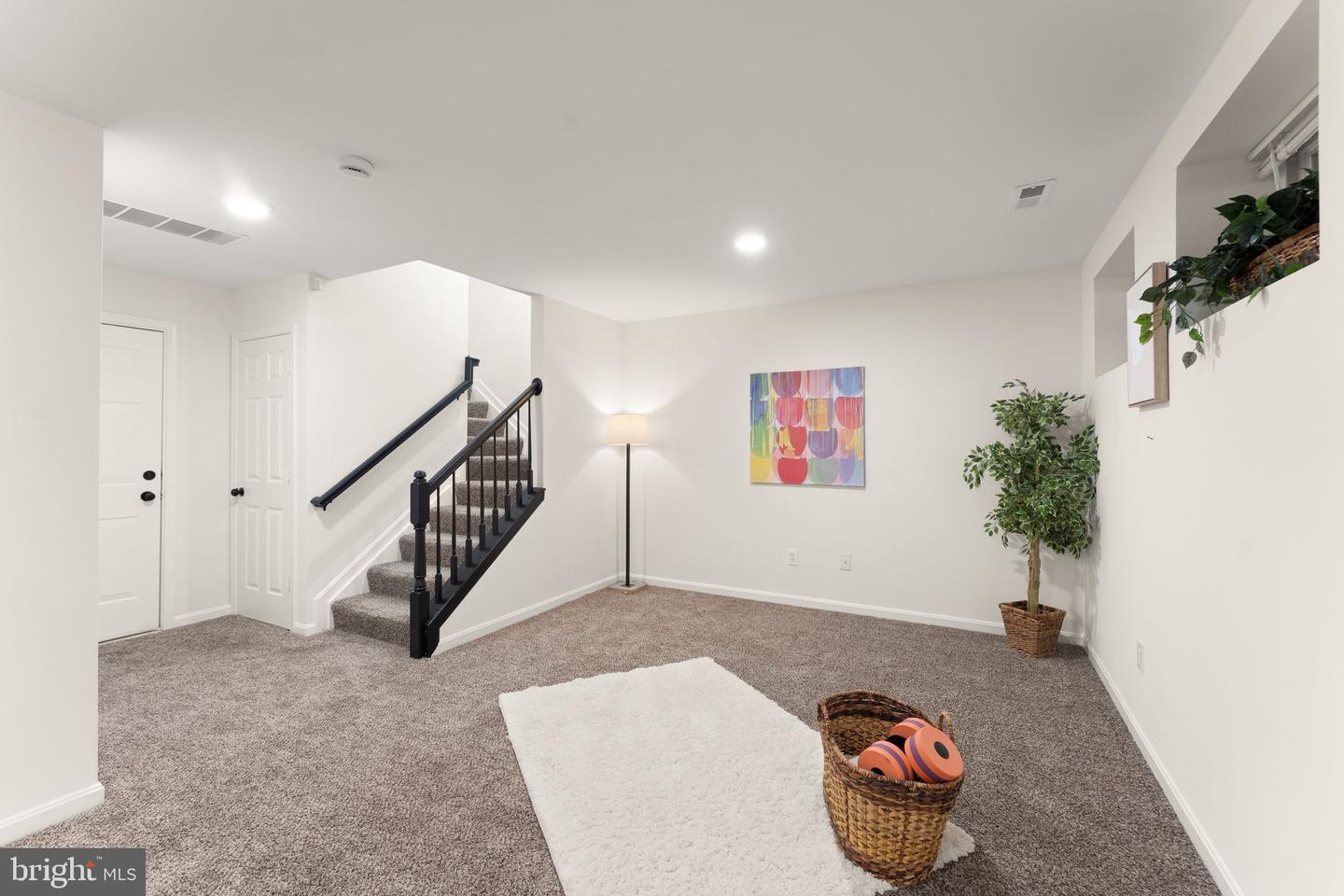47825 SCOTSBOROUGH SQ #123, STERLING, Virginia 20165, 3 Bedrooms Bedrooms, ,2 BathroomsBathrooms,Residential,For sale,47825 SCOTSBOROUGH SQ #123,VALO2106656 MLS # VALO2106656