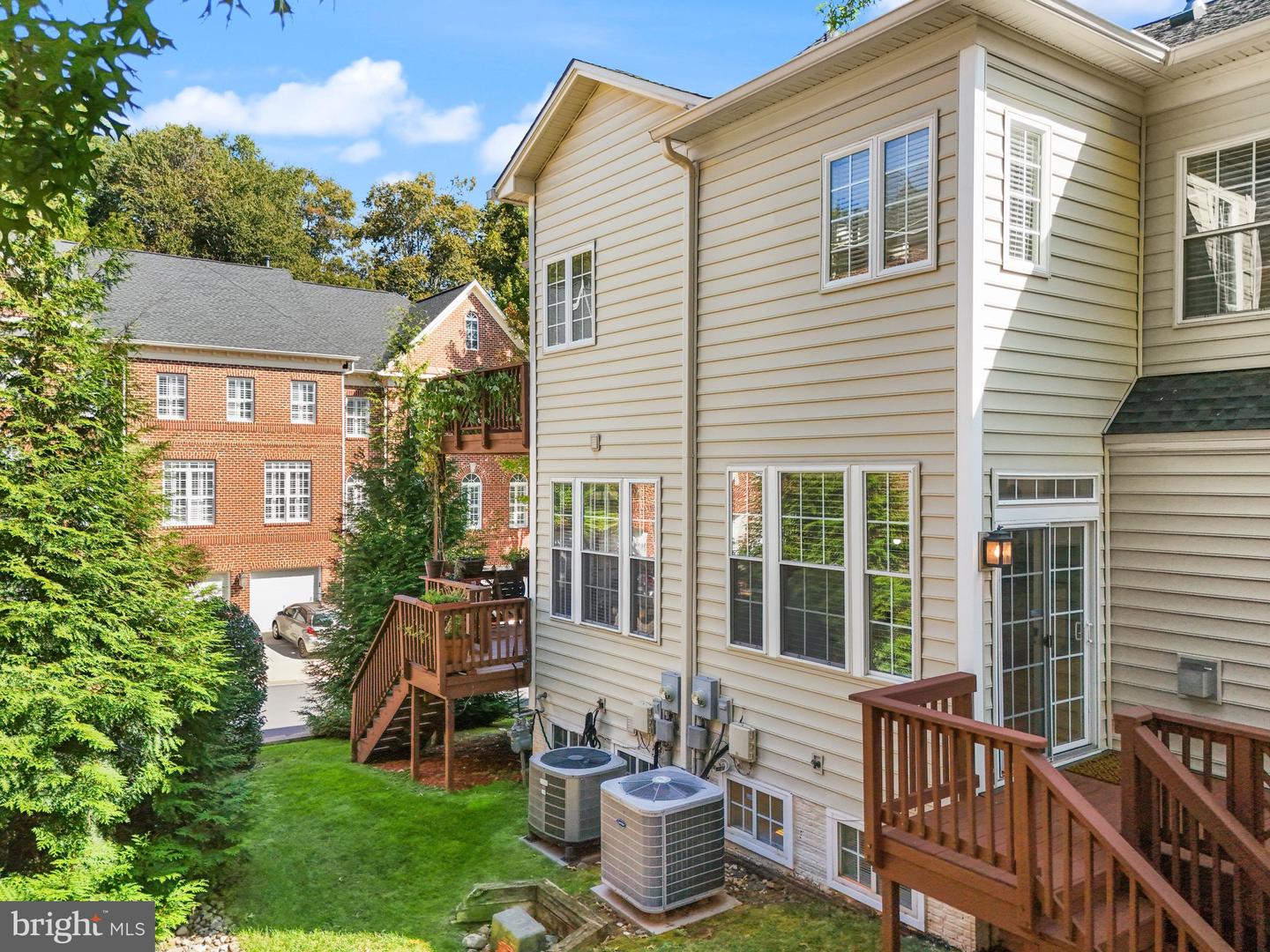 47825 SCOTSBOROUGH SQ #123, STERLING, Virginia 20165, 3 Bedrooms Bedrooms, ,2 BathroomsBathrooms,Residential,For sale,47825 SCOTSBOROUGH SQ #123,VALO2106656 MLS # VALO2106656