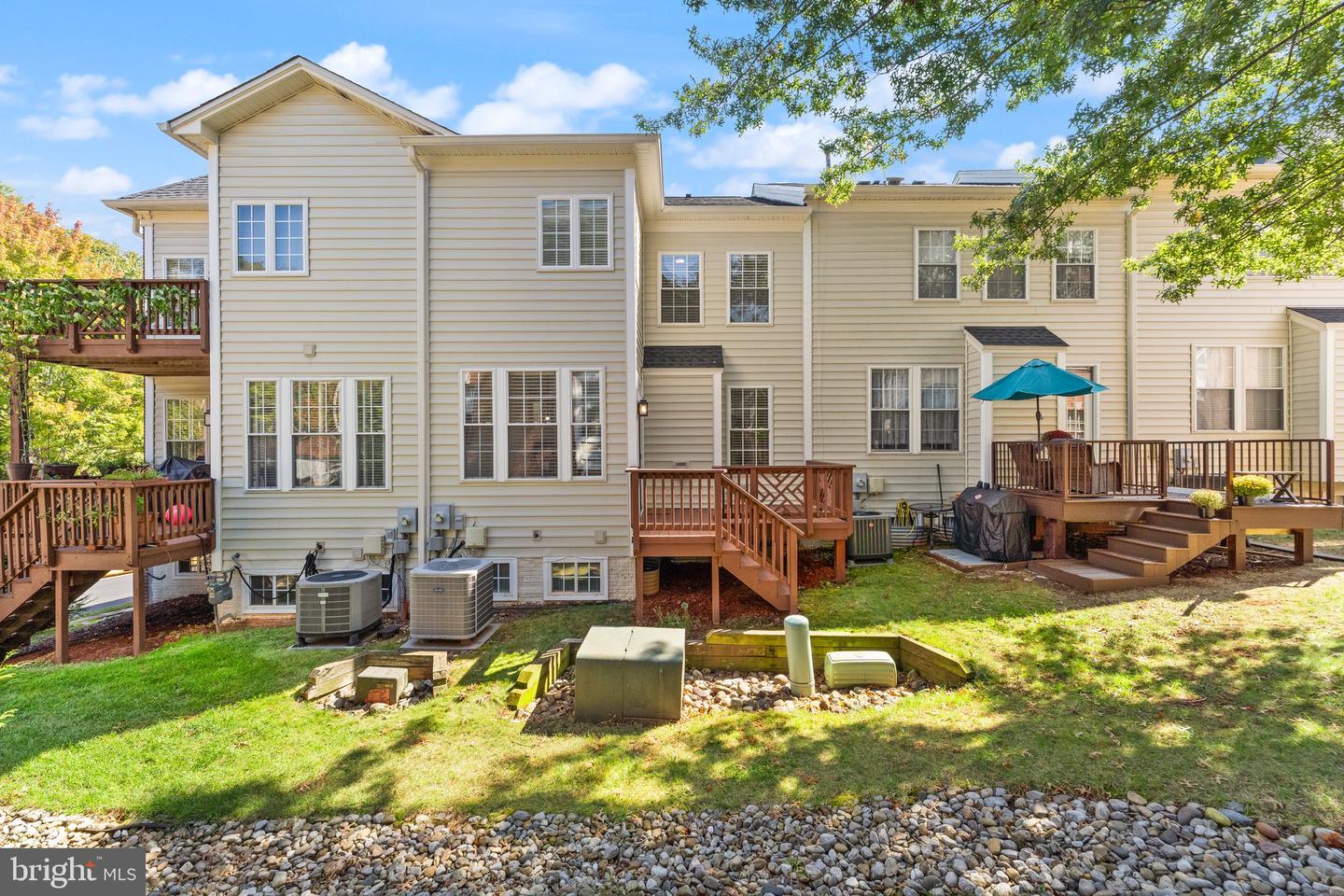 47825 SCOTSBOROUGH SQ #123, STERLING, Virginia 20165, 3 Bedrooms Bedrooms, ,2 BathroomsBathrooms,Residential,For sale,47825 SCOTSBOROUGH SQ #123,VALO2106656 MLS # VALO2106656