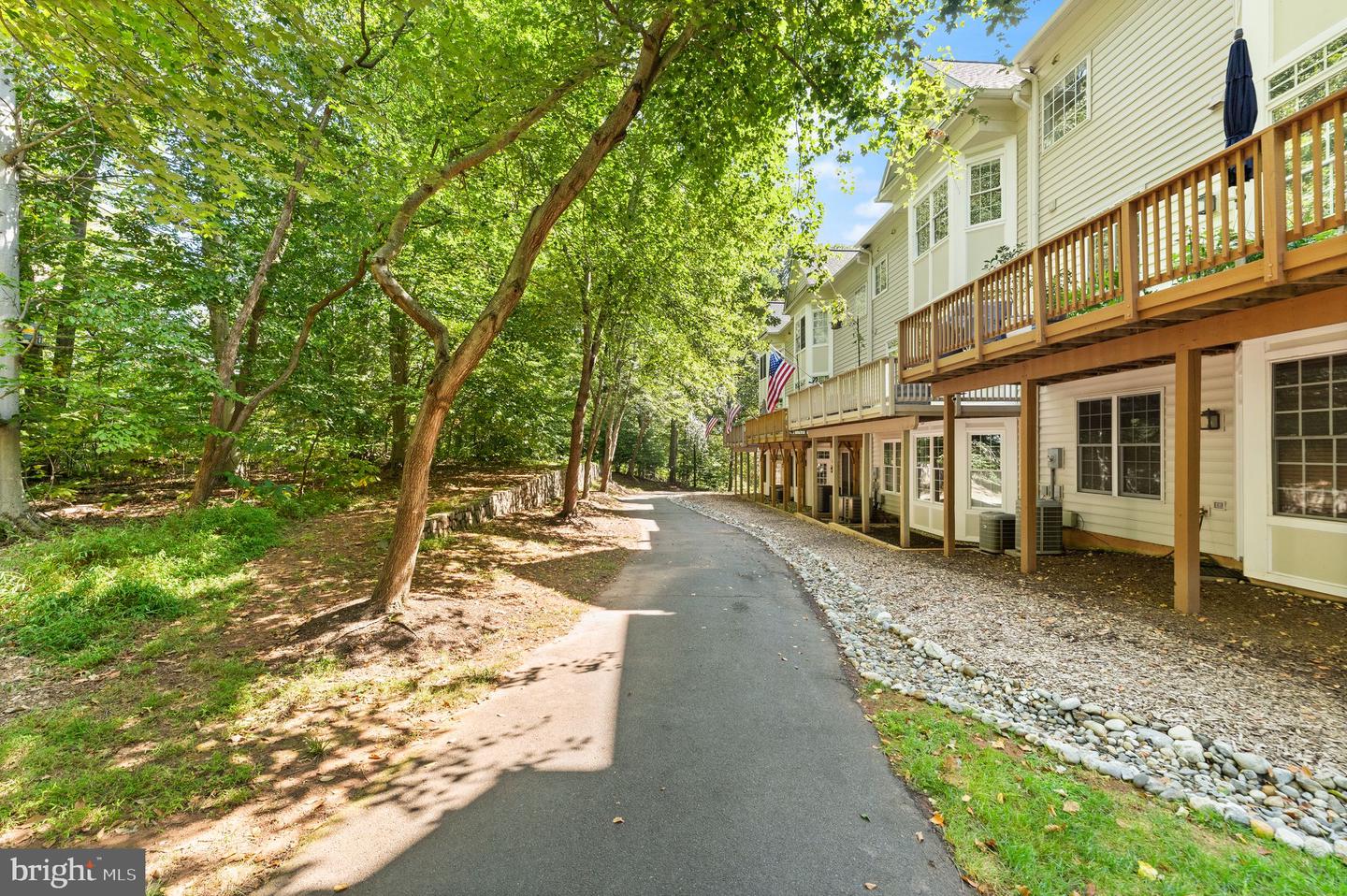 47825 SCOTSBOROUGH SQ #123, STERLING, Virginia 20165, 3 Bedrooms Bedrooms, ,2 BathroomsBathrooms,Residential,For sale,47825 SCOTSBOROUGH SQ #123,VALO2106656 MLS # VALO2106656