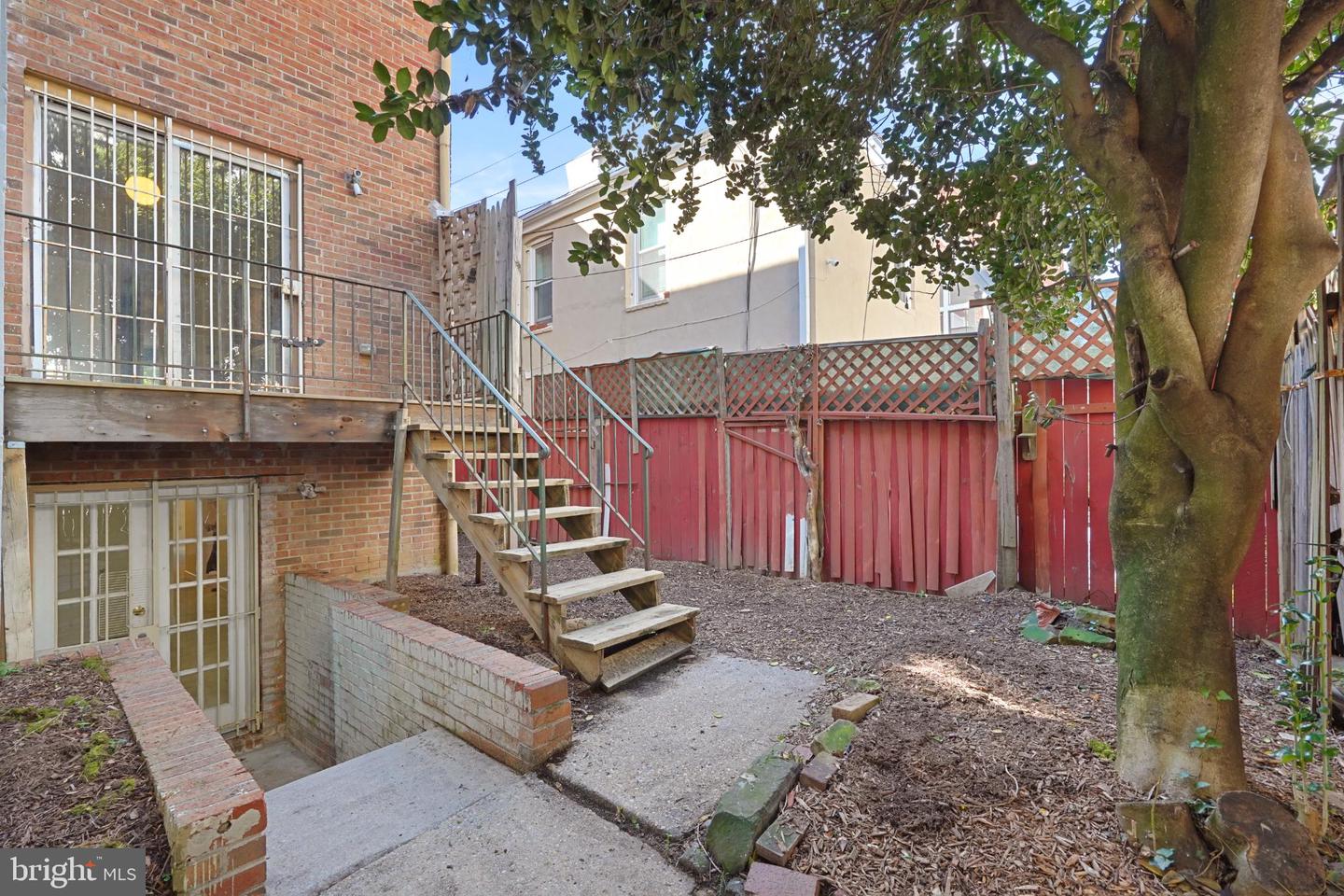 748 13TH ST SE, WASHINGTON, District Of Columbia 20003, 4 Bedrooms Bedrooms, 13 Rooms Rooms,3 BathroomsBathrooms,Residential,For sale,748 13TH ST SE,DCDC2221906 MLS # DCDC2221906