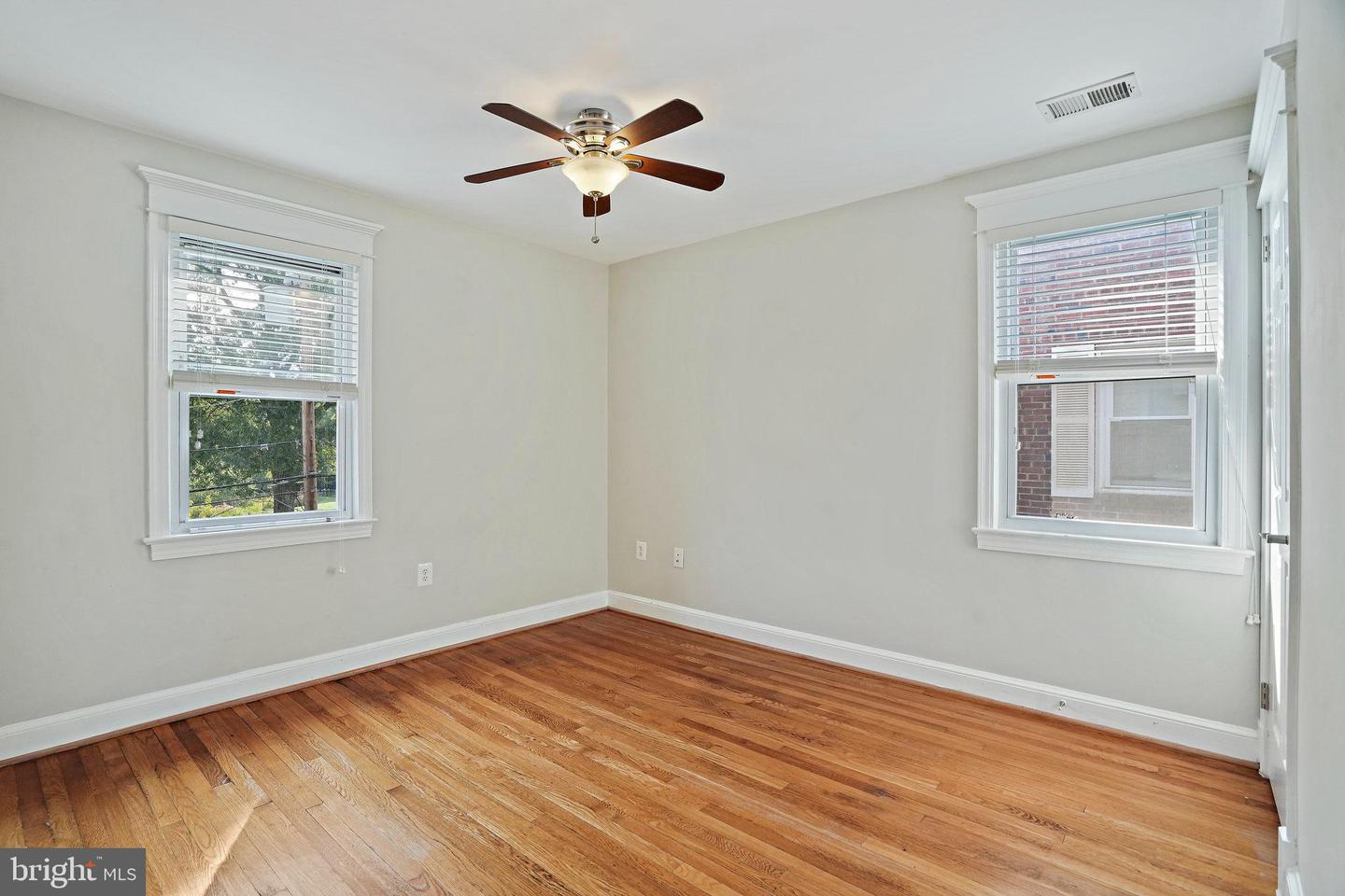 4236 14TH ST NE, WASHINGTON, District Of Columbia 20017, 4 Bedrooms Bedrooms, ,3 BathroomsBathrooms,Residential,For sale,4236 14TH ST NE,DCDC2222054 MLS # DCDC2222054