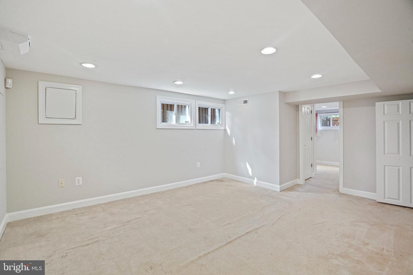 4236 14TH ST NE, WASHINGTON, District Of Columbia 20017, 4 Bedrooms Bedrooms, ,3 BathroomsBathrooms,Residential,For sale,4236 14TH ST NE,DCDC2222054 MLS # DCDC2222054
