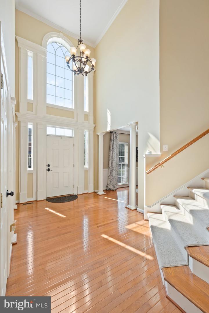 21030 COURTLAND VILLAGE DR, LEESBURG, Virginia 20175, 4 Bedrooms Bedrooms, ,3 BathroomsBathrooms,Residential,For sale,21030 COURTLAND VILLAGE DR,VALO2106786 MLS # VALO2106786