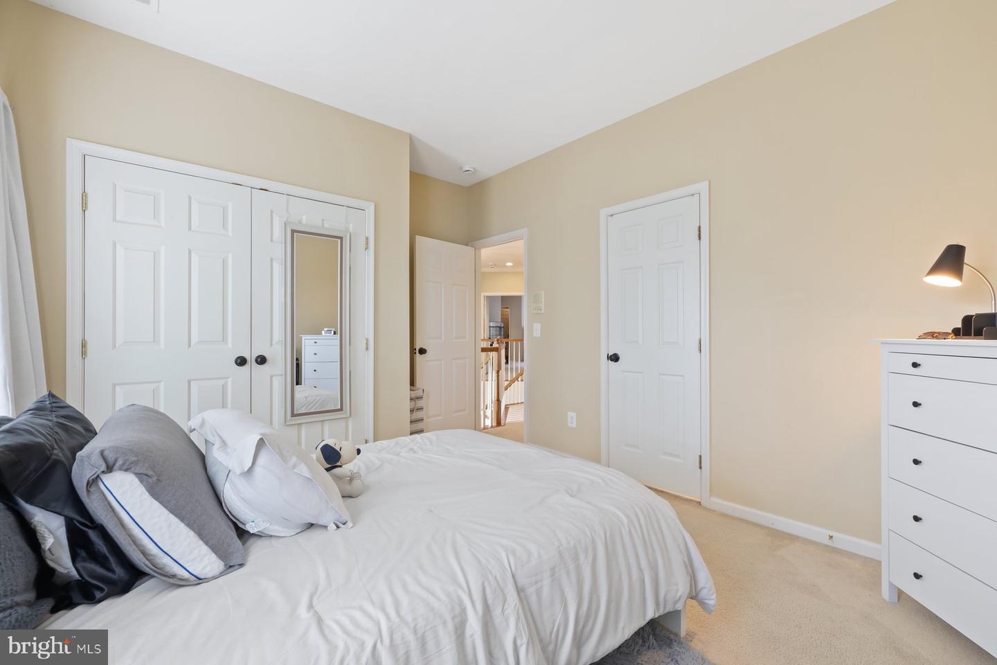 21030 COURTLAND VILLAGE DR, LEESBURG, Virginia 20175, 4 Bedrooms Bedrooms, ,3 BathroomsBathrooms,Residential,For sale,21030 COURTLAND VILLAGE DR,VALO2106786 MLS # VALO2106786
