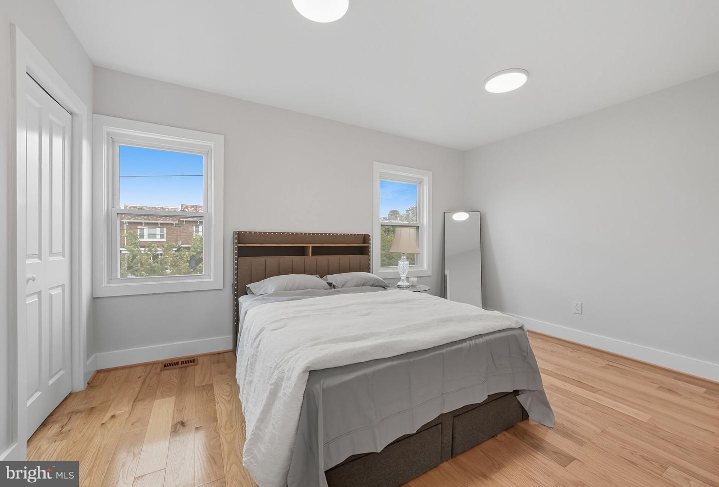 4902 4TH ST NW, WASHINGTON, District Of Columbia 20011, 4 Bedrooms Bedrooms, ,3 BathroomsBathrooms,Residential,For sale,4902 4TH ST NW,DCDC2222308 MLS # DCDC2222308