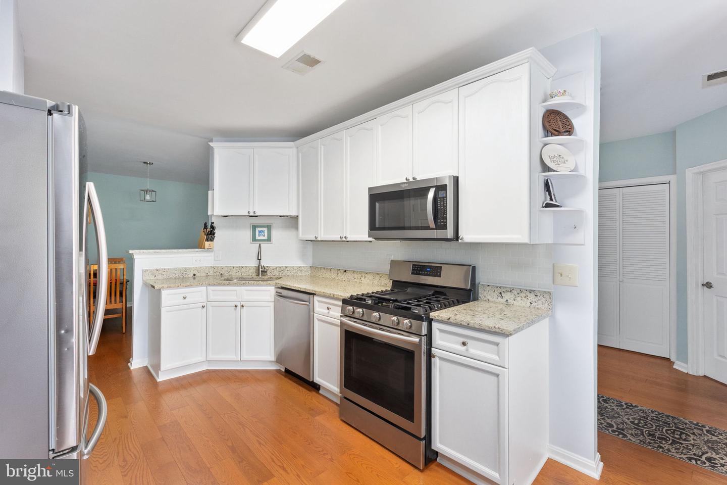 5100 CASTLE HARBOR WAY #117, CENTREVILLE, Virginia 20120, 3 Bedrooms Bedrooms, ,2 BathroomsBathrooms,Residential,For sale,5100 CASTLE HARBOR WAY #117,VAFX2267372 MLS # VAFX2267372