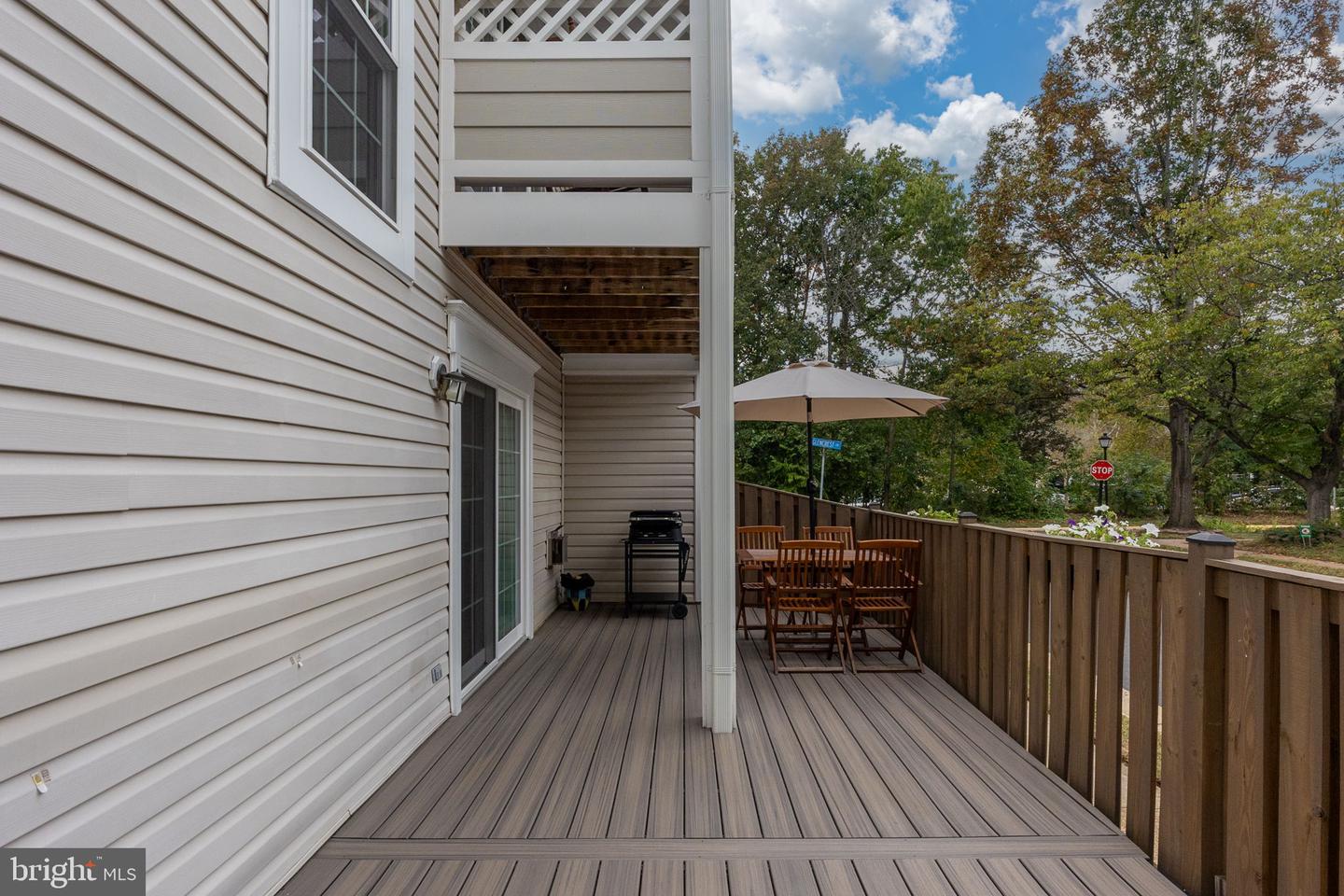 5100 CASTLE HARBOR WAY #117, CENTREVILLE, Virginia 20120, 3 Bedrooms Bedrooms, ,2 BathroomsBathrooms,Residential,For sale,5100 CASTLE HARBOR WAY #117,VAFX2267372 MLS # VAFX2267372