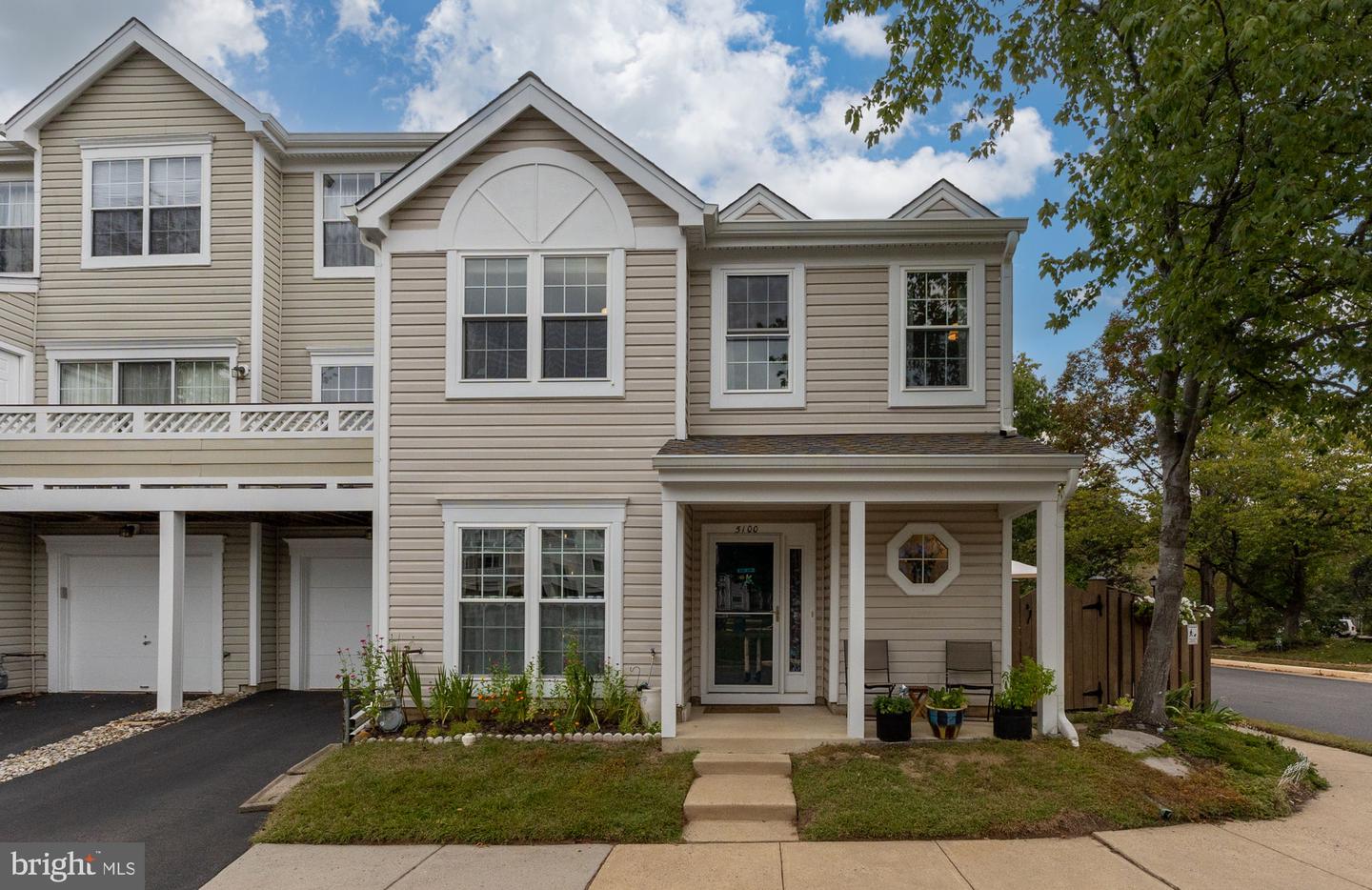 5100 CASTLE HARBOR WAY #117, CENTREVILLE, Virginia 20120, 3 Bedrooms Bedrooms, ,2 BathroomsBathrooms,Residential,For sale,5100 CASTLE HARBOR WAY #117,VAFX2267372 MLS # VAFX2267372