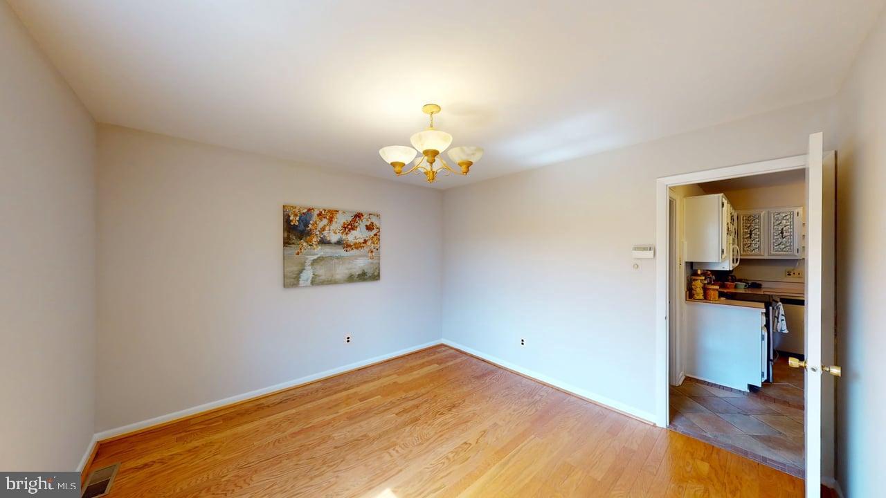 1213 TERRYLYNN CT, HERNDON, Virginia 20170, 5 Bedrooms Bedrooms, ,2 BathroomsBathrooms,Residential,For sale,1213 TERRYLYNN CT,VAFX2267448 MLS # VAFX2267448