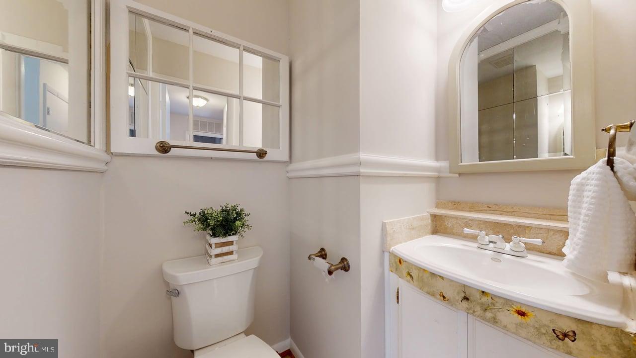 1213 TERRYLYNN CT, HERNDON, Virginia 20170, 5 Bedrooms Bedrooms, ,2 BathroomsBathrooms,Residential,For sale,1213 TERRYLYNN CT,VAFX2267448 MLS # VAFX2267448