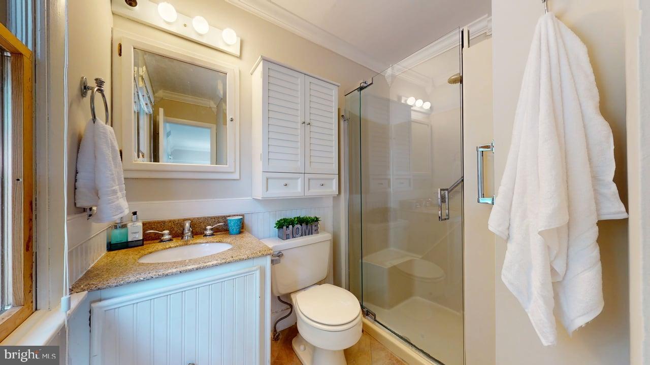 1213 TERRYLYNN CT, HERNDON, Virginia 20170, 5 Bedrooms Bedrooms, ,2 BathroomsBathrooms,Residential,For sale,1213 TERRYLYNN CT,VAFX2267448 MLS # VAFX2267448