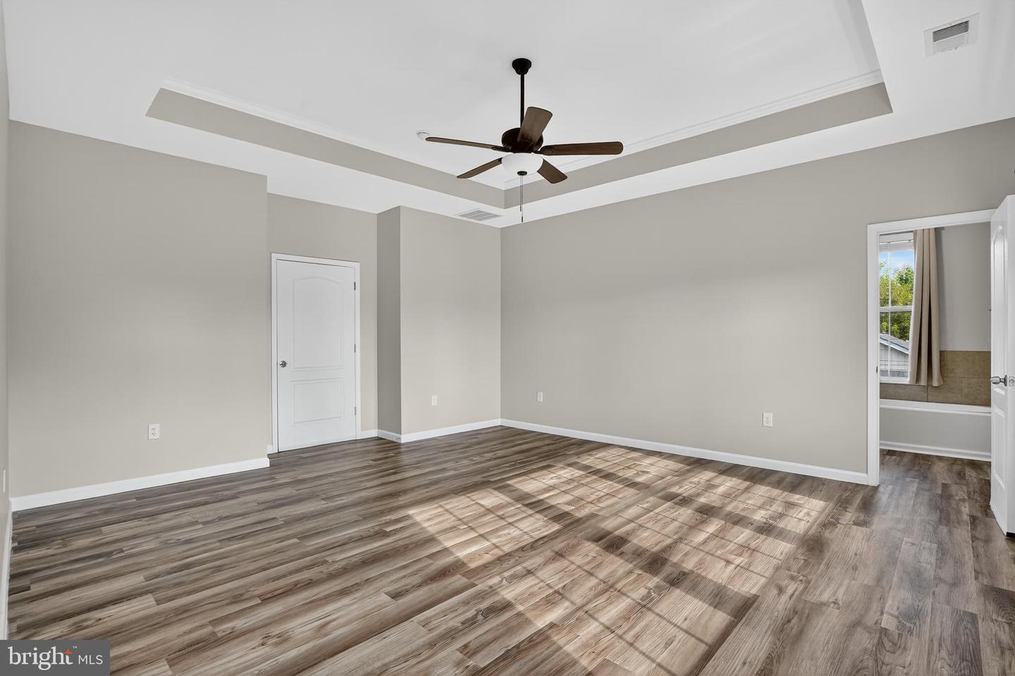 7643 CHESTNUT ST, MANASSAS, Virginia 20111, 4 Bedrooms Bedrooms, ,3 BathroomsBathrooms,Residential,For sale,7643 CHESTNUT ST,VAPW2104144 MLS # VAPW2104144