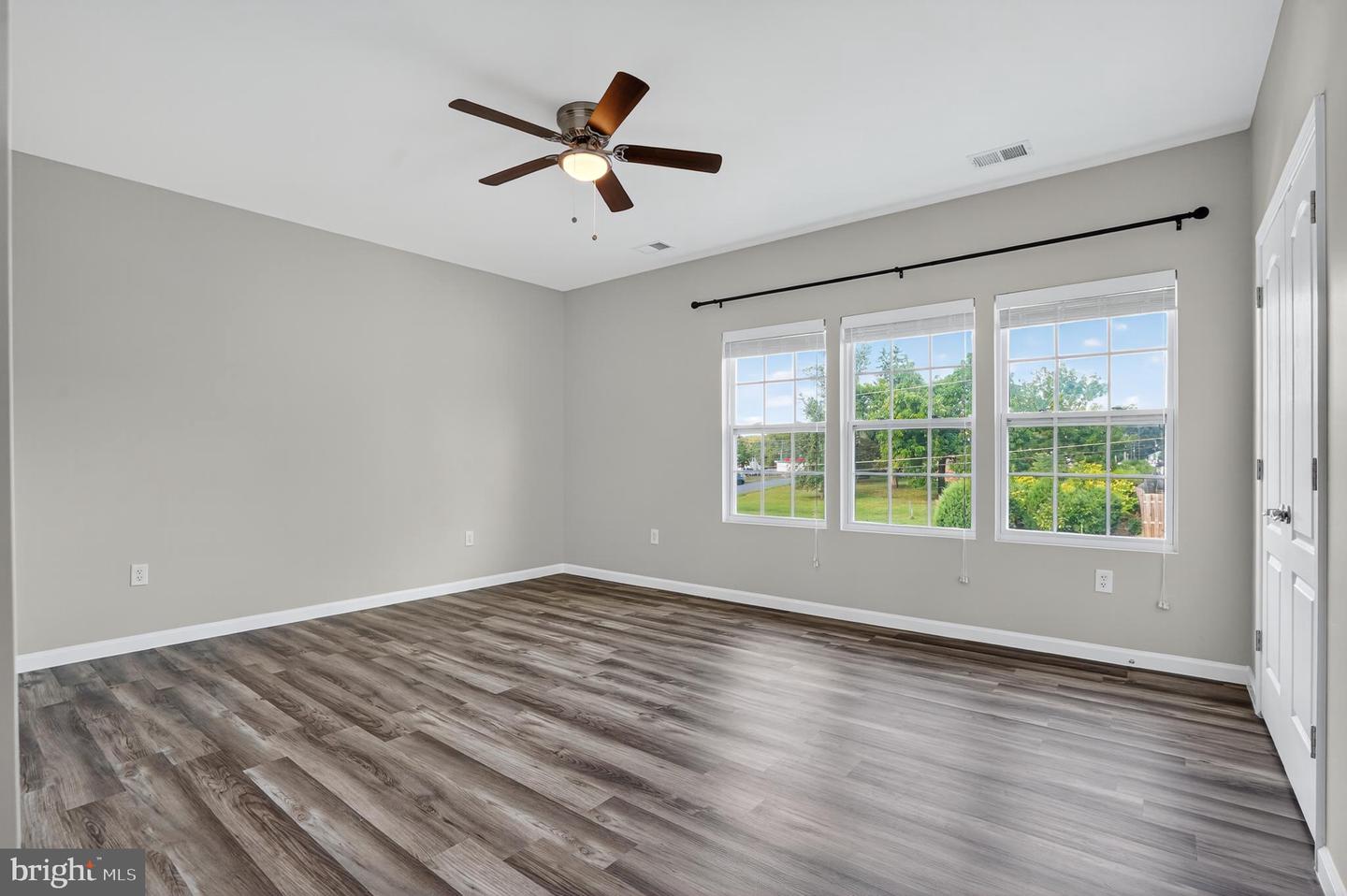 7643 CHESTNUT ST, MANASSAS, Virginia 20111, 4 Bedrooms Bedrooms, ,3 BathroomsBathrooms,Residential,For sale,7643 CHESTNUT ST,VAPW2104144 MLS # VAPW2104144