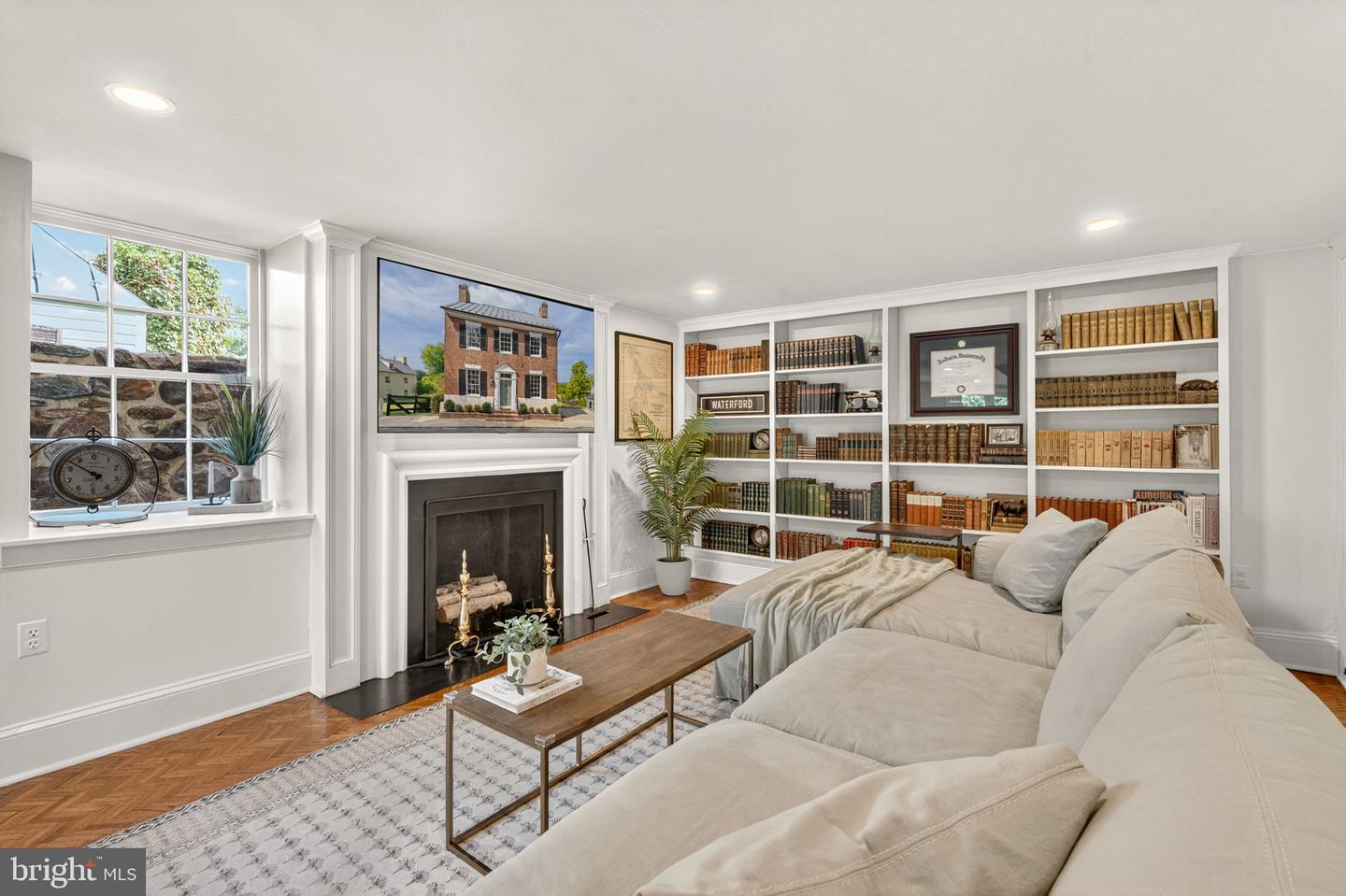 15493 SECOND ST, WATERFORD, Virginia 20197, 4 Bedrooms Bedrooms, ,3 BathroomsBathrooms,Residential,For sale,15493 SECOND ST,VALO2106938 MLS # VALO2106938