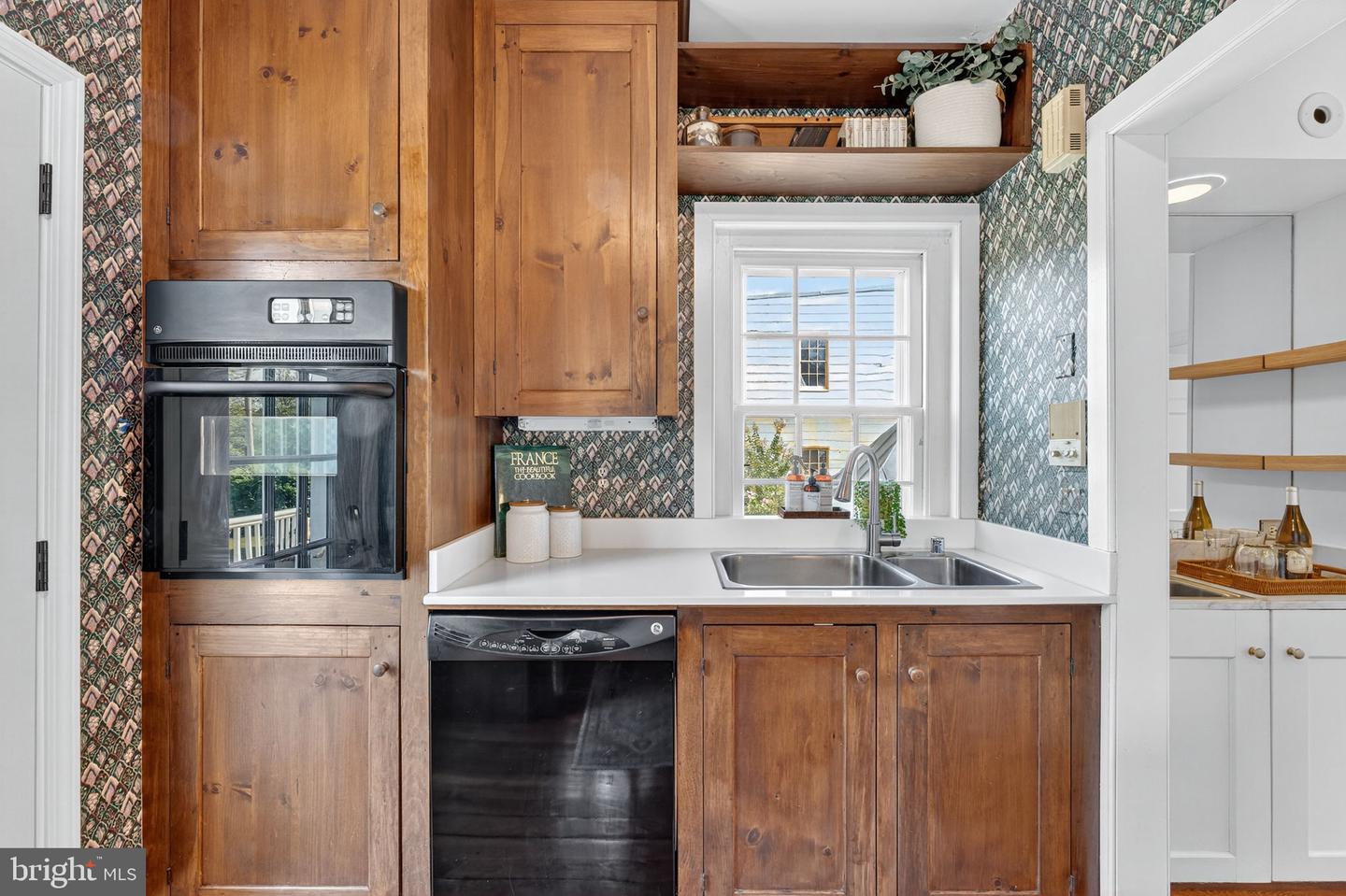 15493 SECOND ST, WATERFORD, Virginia 20197, 4 Bedrooms Bedrooms, ,3 BathroomsBathrooms,Residential,For sale,15493 SECOND ST,VALO2106938 MLS # VALO2106938