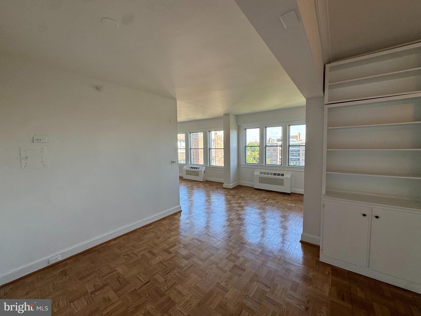 4000 CATHEDRAL AVE NW #848/849B, WASHINGTON, District Of Columbia 20016, 2 Bedrooms Bedrooms, 8 Rooms Rooms,2 BathroomsBathrooms,Residential,For sale,4000 CATHEDRAL AVE NW #848/849B,DCDC2222962 MLS # DCDC2222962