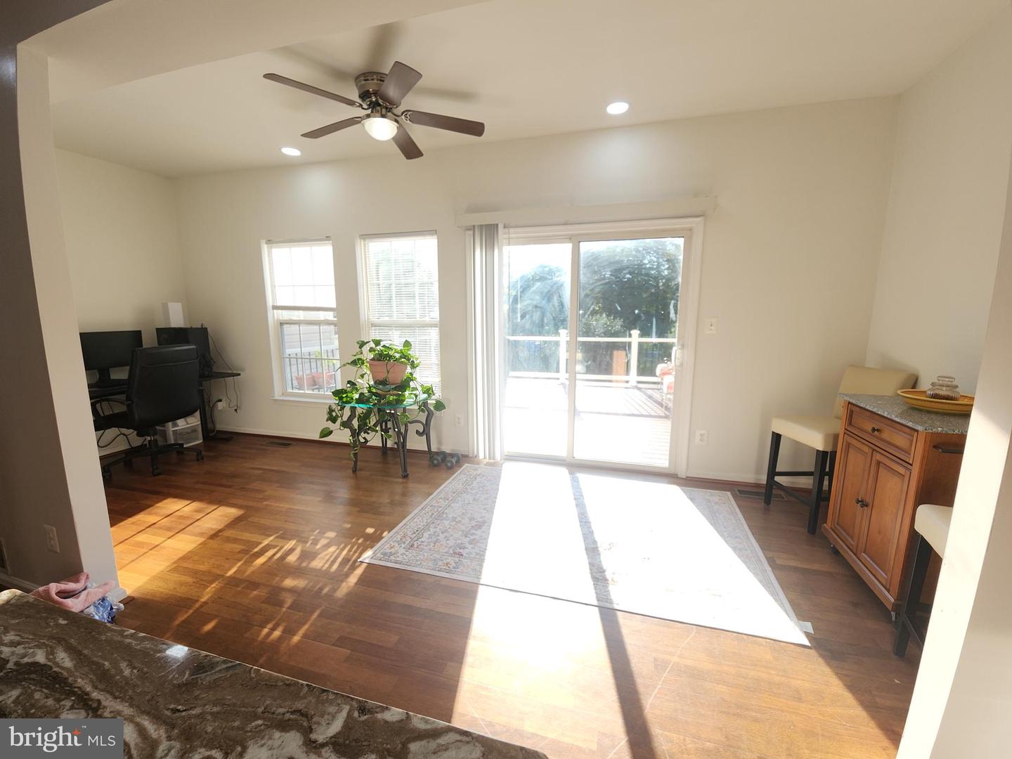 15096 GAFFNEY CIR, GAINESVILLE, Virginia 20155, 3 Bedrooms Bedrooms, ,2 BathroomsBathrooms,Residential,For sale,15096 GAFFNEY CIR,VAPW2104278 MLS # VAPW2104278