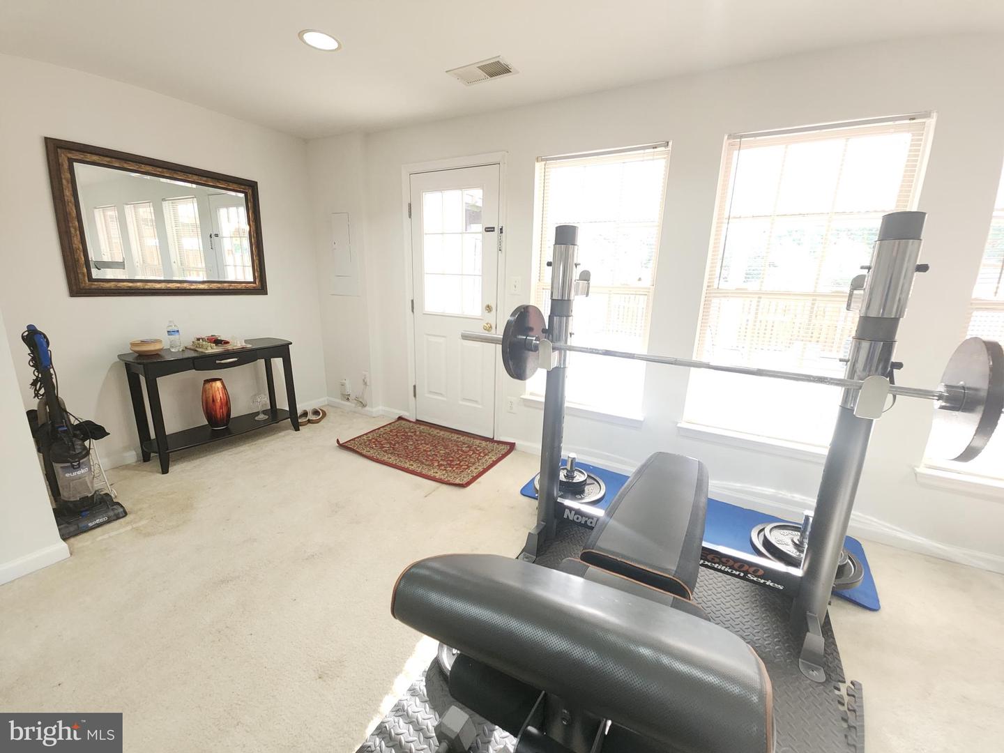 15096 GAFFNEY CIR, GAINESVILLE, Virginia 20155, 3 Bedrooms Bedrooms, ,2 BathroomsBathrooms,Residential,For sale,15096 GAFFNEY CIR,VAPW2104278 MLS # VAPW2104278