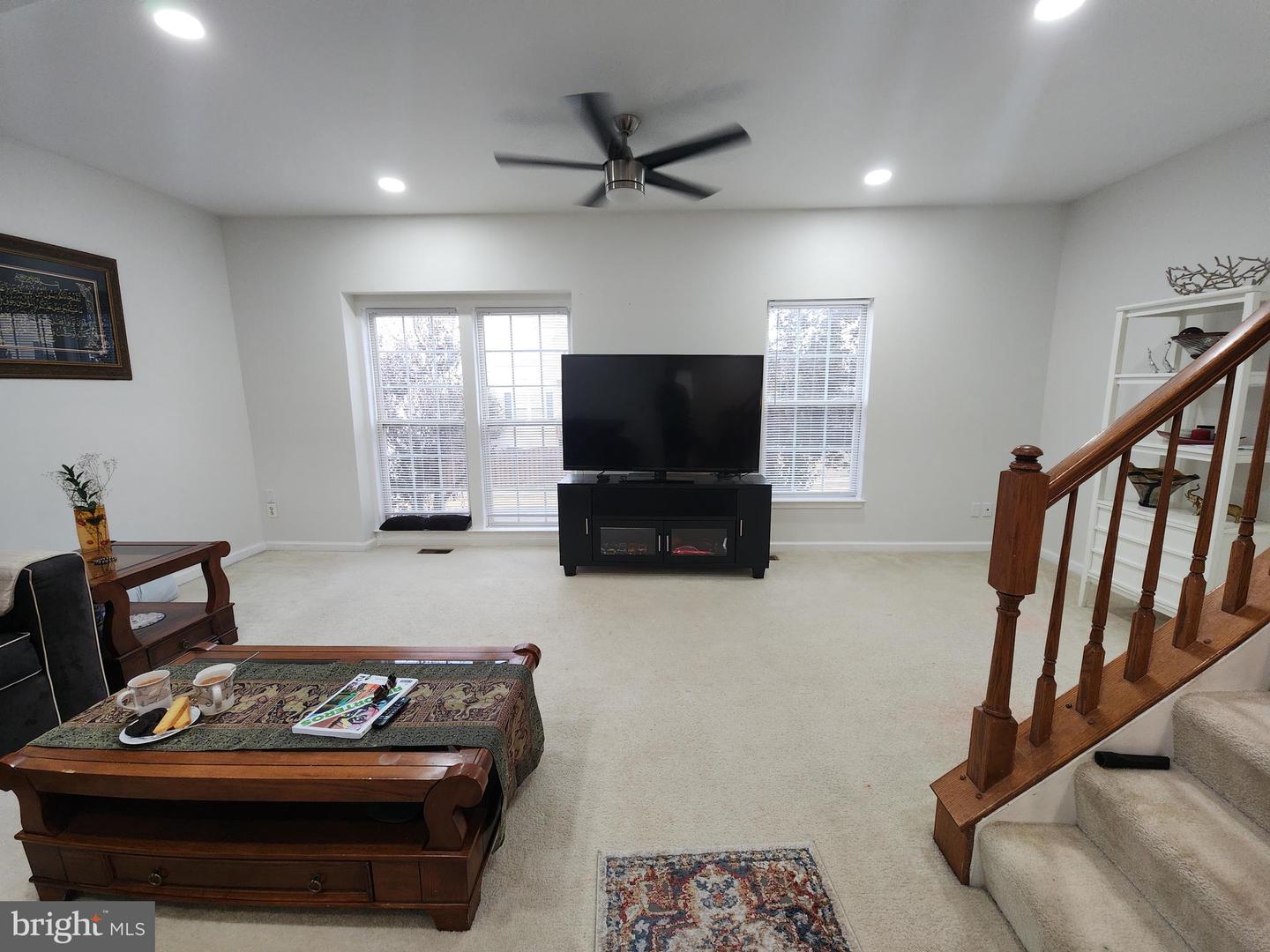 15096 GAFFNEY CIR, GAINESVILLE, Virginia 20155, 3 Bedrooms Bedrooms, ,2 BathroomsBathrooms,Residential,For sale,15096 GAFFNEY CIR,VAPW2104278 MLS # VAPW2104278
