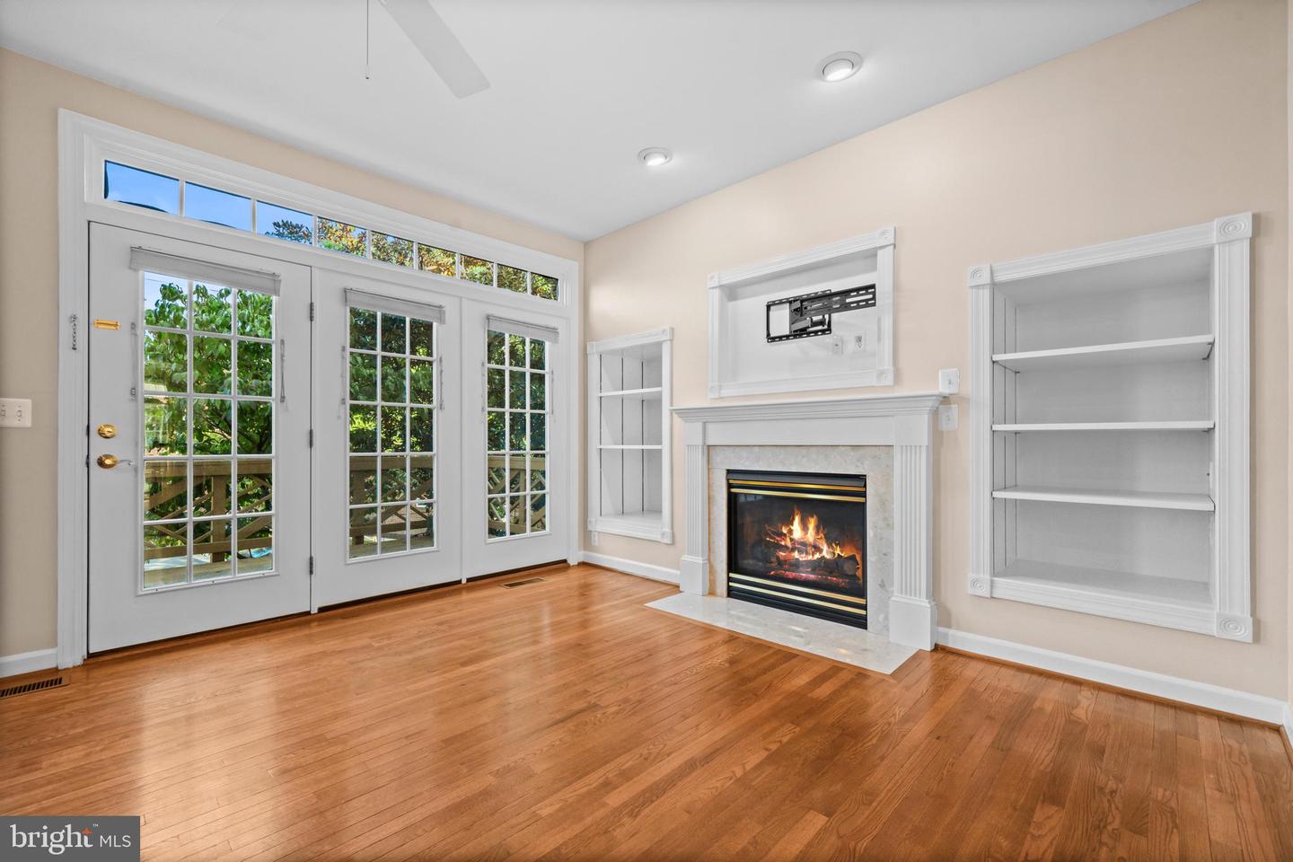 1675 HUNTING CREEK DR, ALEXANDRIA, Virginia 22314, 5 Bedrooms Bedrooms, ,4 BathroomsBathrooms,Residential,For sale,1675 HUNTING CREEK DR,VAAX2049876 MLS # VAAX2049876