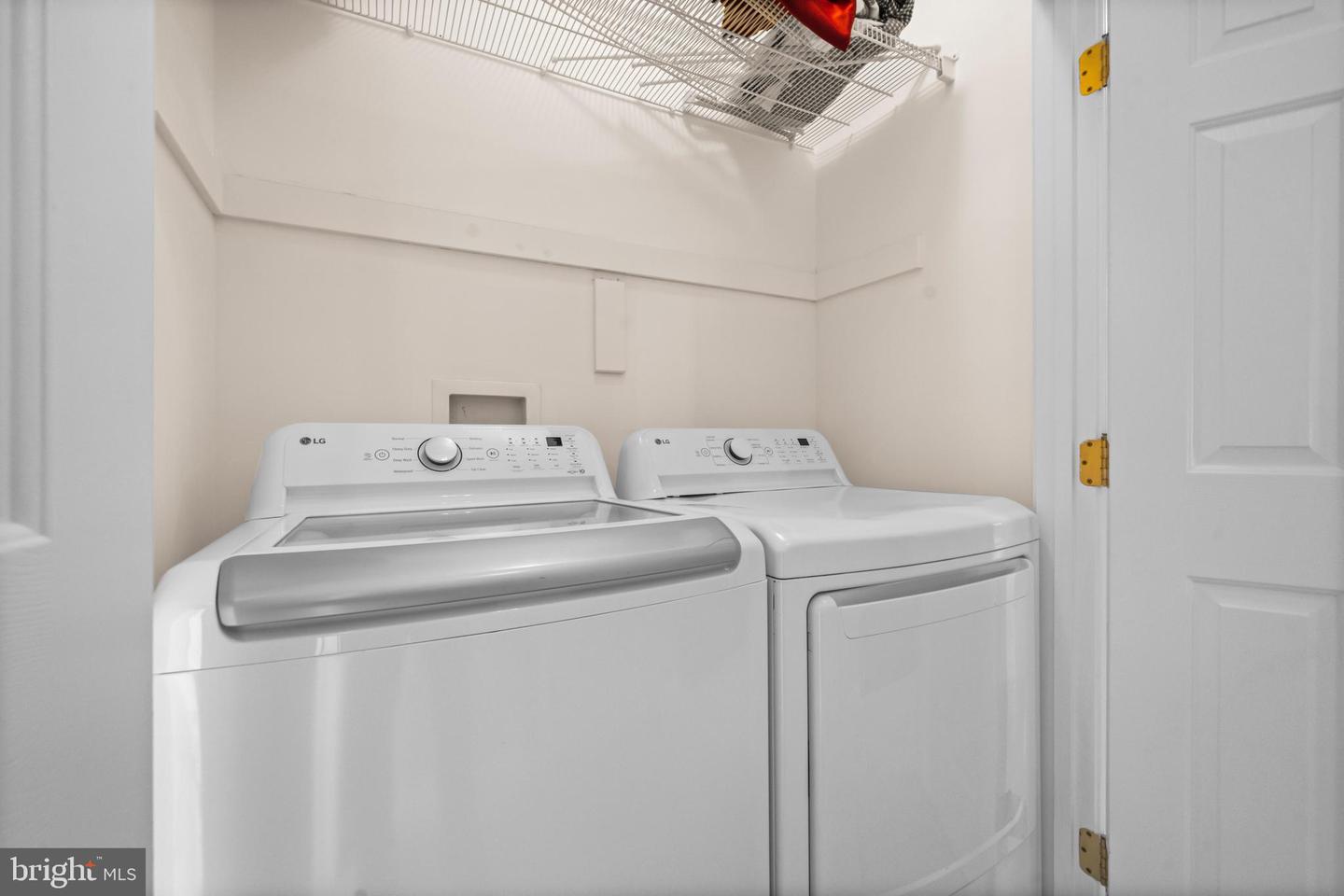 1675 HUNTING CREEK DR, ALEXANDRIA, Virginia 22314, 5 Bedrooms Bedrooms, ,4 BathroomsBathrooms,Residential,For sale,1675 HUNTING CREEK DR,VAAX2049876 MLS # VAAX2049876