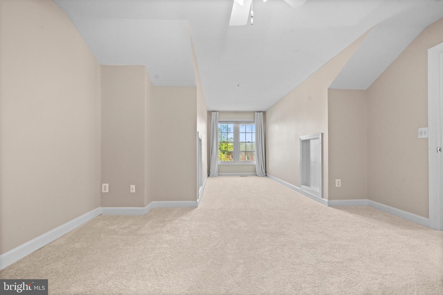 1675 HUNTING CREEK DR, ALEXANDRIA, Virginia 22314, 5 Bedrooms Bedrooms, ,4 BathroomsBathrooms,Residential,For sale,1675 HUNTING CREEK DR,VAAX2049876 MLS # VAAX2049876