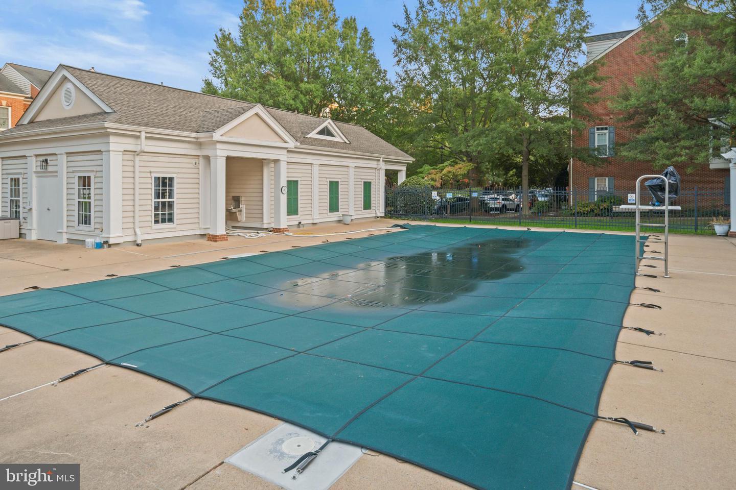 1675 HUNTING CREEK DR, ALEXANDRIA, Virginia 22314, 5 Bedrooms Bedrooms, ,4 BathroomsBathrooms,Residential,For sale,1675 HUNTING CREEK DR,VAAX2049876 MLS # VAAX2049876