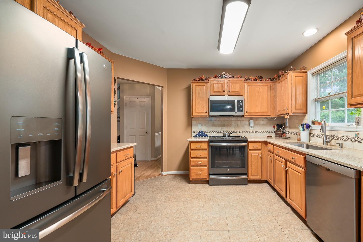 7754 SHARPSHOOTERS CT, MANASSAS, Virginia 20111, 4 Bedrooms Bedrooms, ,3 BathroomsBathrooms,Residential,For sale,7754 SHARPSHOOTERS CT,VAPW2104284 MLS # VAPW2104284