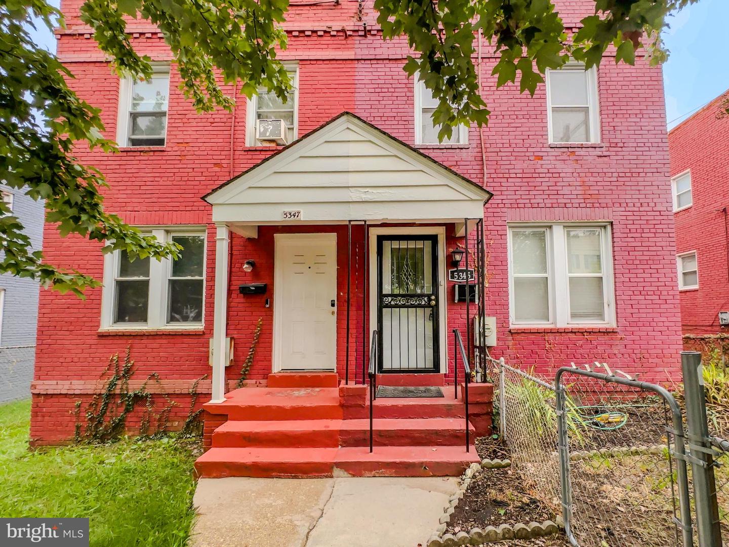 5345 AMES ST NE, WASHINGTON, District Of Columbia 20019, 2 Bedrooms Bedrooms, 5 Rooms Rooms,2 BathroomsBathrooms,Residential,For sale,5345 AMES ST NE,DCDC2222986 MLS # DCDC2222986