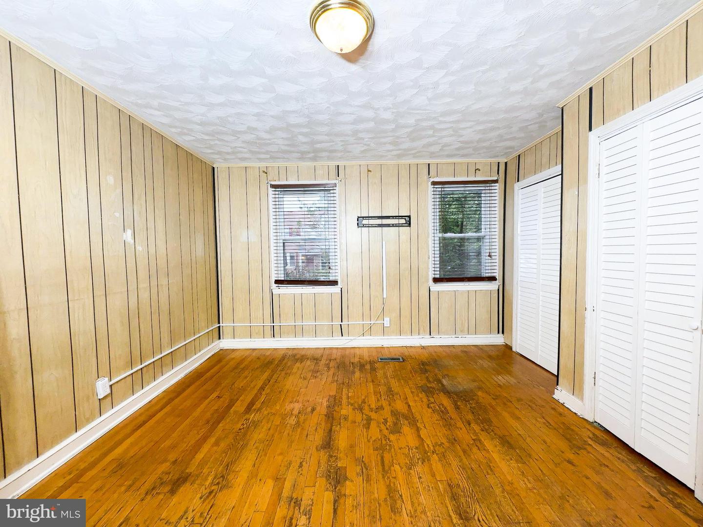 5345 AMES ST NE, WASHINGTON, District Of Columbia 20019, 2 Bedrooms Bedrooms, 5 Rooms Rooms,2 BathroomsBathrooms,Residential,For sale,5345 AMES ST NE,DCDC2222986 MLS # DCDC2222986