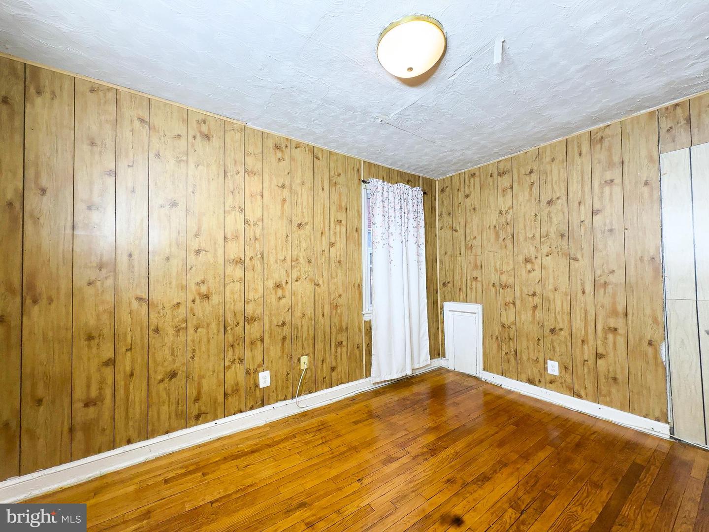 5345 AMES ST NE, WASHINGTON, District Of Columbia 20019, 2 Bedrooms Bedrooms, 5 Rooms Rooms,2 BathroomsBathrooms,Residential,For sale,5345 AMES ST NE,DCDC2222986 MLS # DCDC2222986