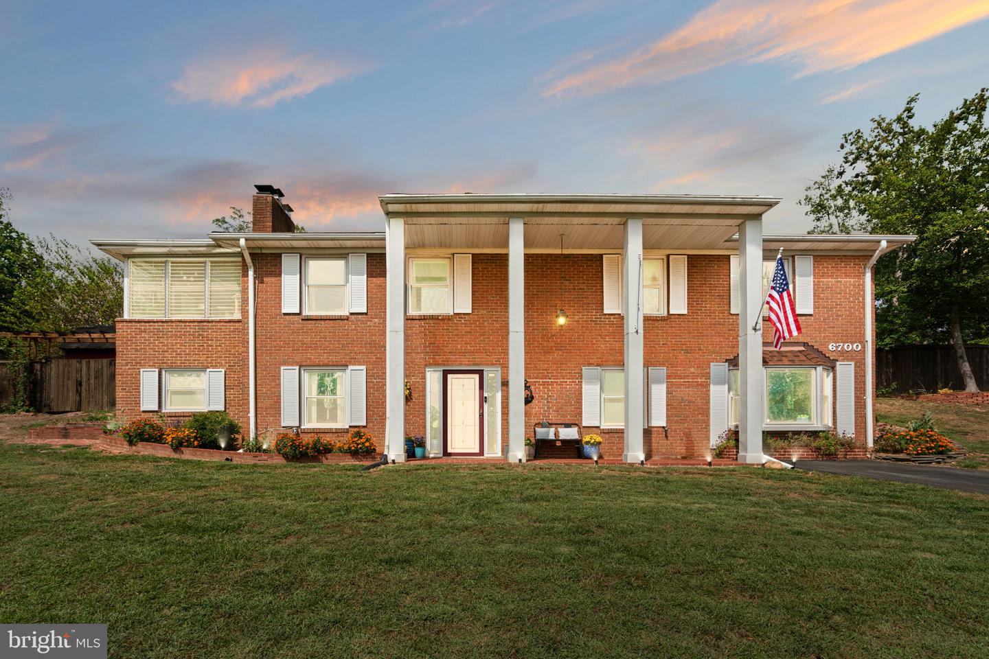 6700 BULKLEY RD, LORTON, Virginia 22079, 4 Bedrooms Bedrooms, ,3 BathroomsBathrooms,Residential,For sale,6700 BULKLEY RD,VAFX2268020 MLS # VAFX2268020