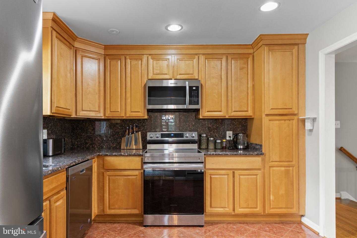 6700 BULKLEY RD, LORTON, Virginia 22079, 4 Bedrooms Bedrooms, ,3 BathroomsBathrooms,Residential,For sale,6700 BULKLEY RD,VAFX2268020 MLS # VAFX2268020