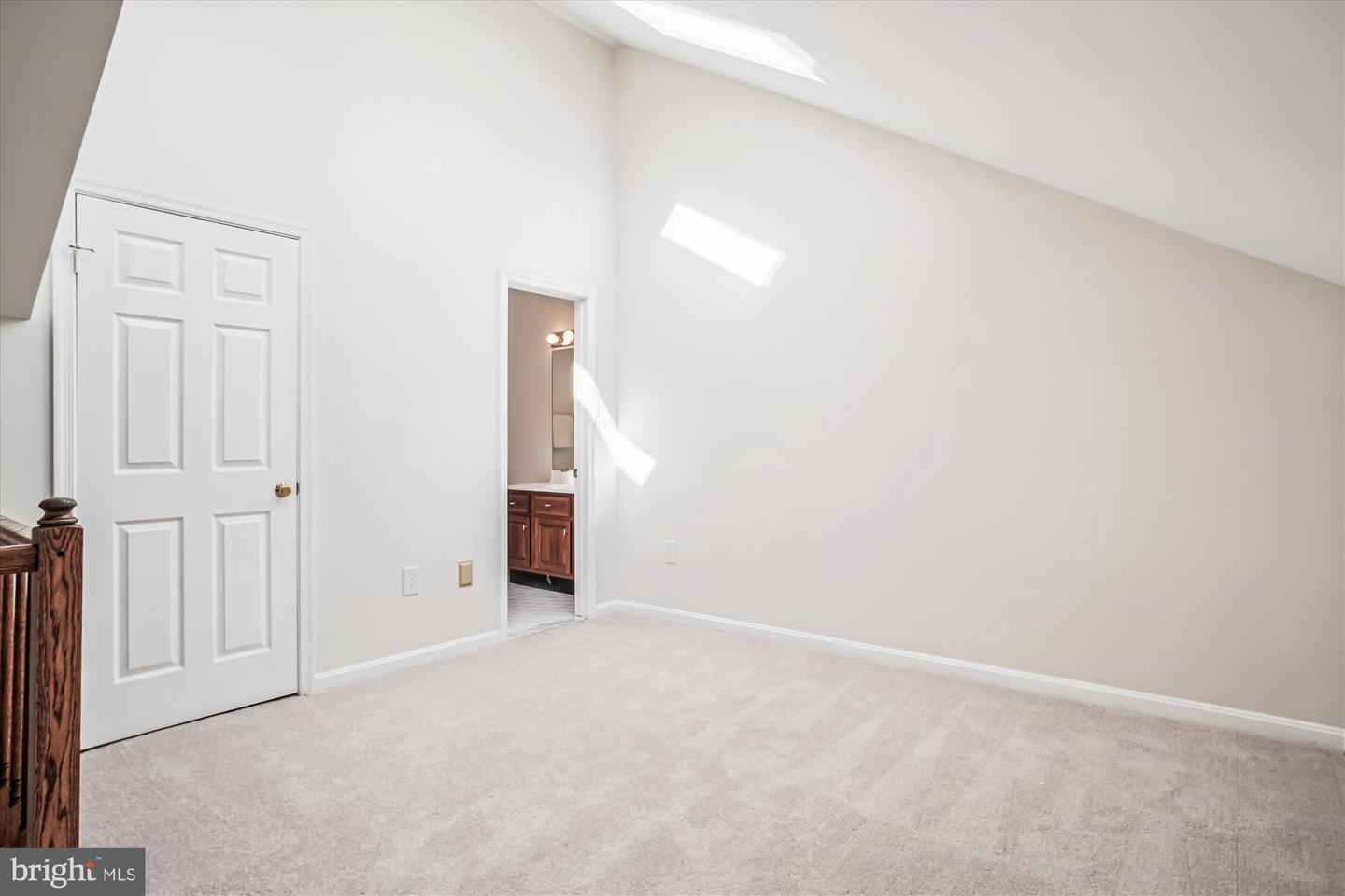 10231 ASPEN WILLOW DR, FAIRFAX, Virginia 22032, 4 Bedrooms Bedrooms, ,4 BathroomsBathrooms,Residential,For sale,10231 ASPEN WILLOW DR,VAFC2007058 MLS # VAFC2007058
