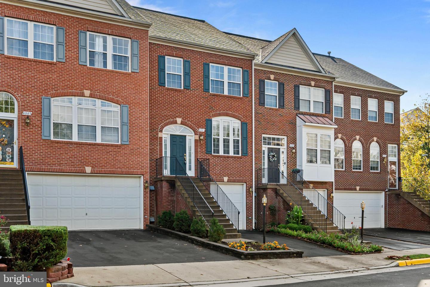 4087 RIVER FORTH DR, FAIRFAX, Virginia 22030, 3 Bedrooms Bedrooms, ,2 BathroomsBathrooms,Residential,For sale,4087 RIVER FORTH DR,VAFX2268030 MLS # VAFX2268030