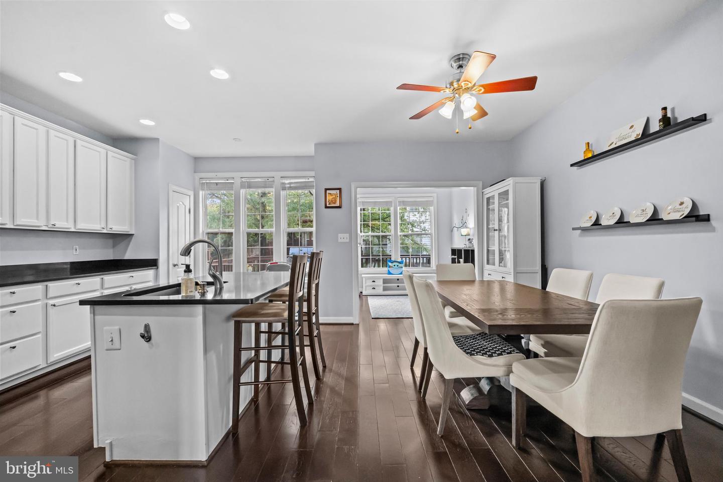 4087 RIVER FORTH DR, FAIRFAX, Virginia 22030, 3 Bedrooms Bedrooms, ,2 BathroomsBathrooms,Residential,For sale,4087 RIVER FORTH DR,VAFX2268030 MLS # VAFX2268030