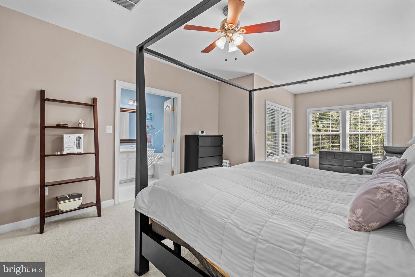 4087 RIVER FORTH DR, FAIRFAX, Virginia 22030, 3 Bedrooms Bedrooms, ,2 BathroomsBathrooms,Residential,For sale,4087 RIVER FORTH DR,VAFX2268030 MLS # VAFX2268030