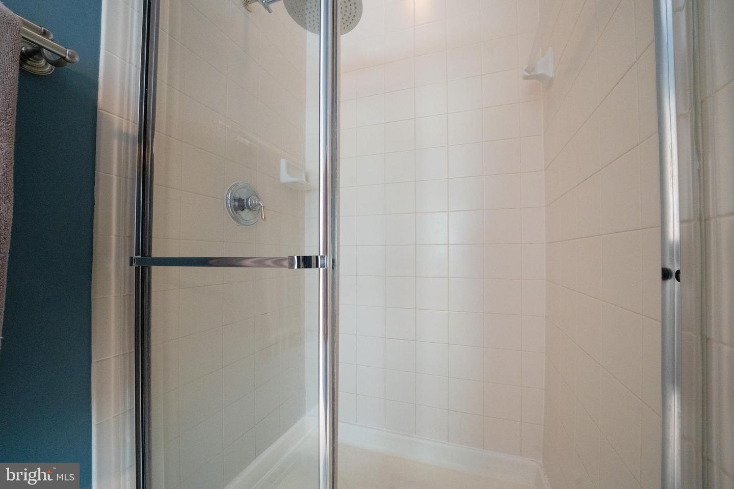 4087 RIVER FORTH DR, FAIRFAX, Virginia 22030, 3 Bedrooms Bedrooms, ,2 BathroomsBathrooms,Residential,For sale,4087 RIVER FORTH DR,VAFX2268030 MLS # VAFX2268030