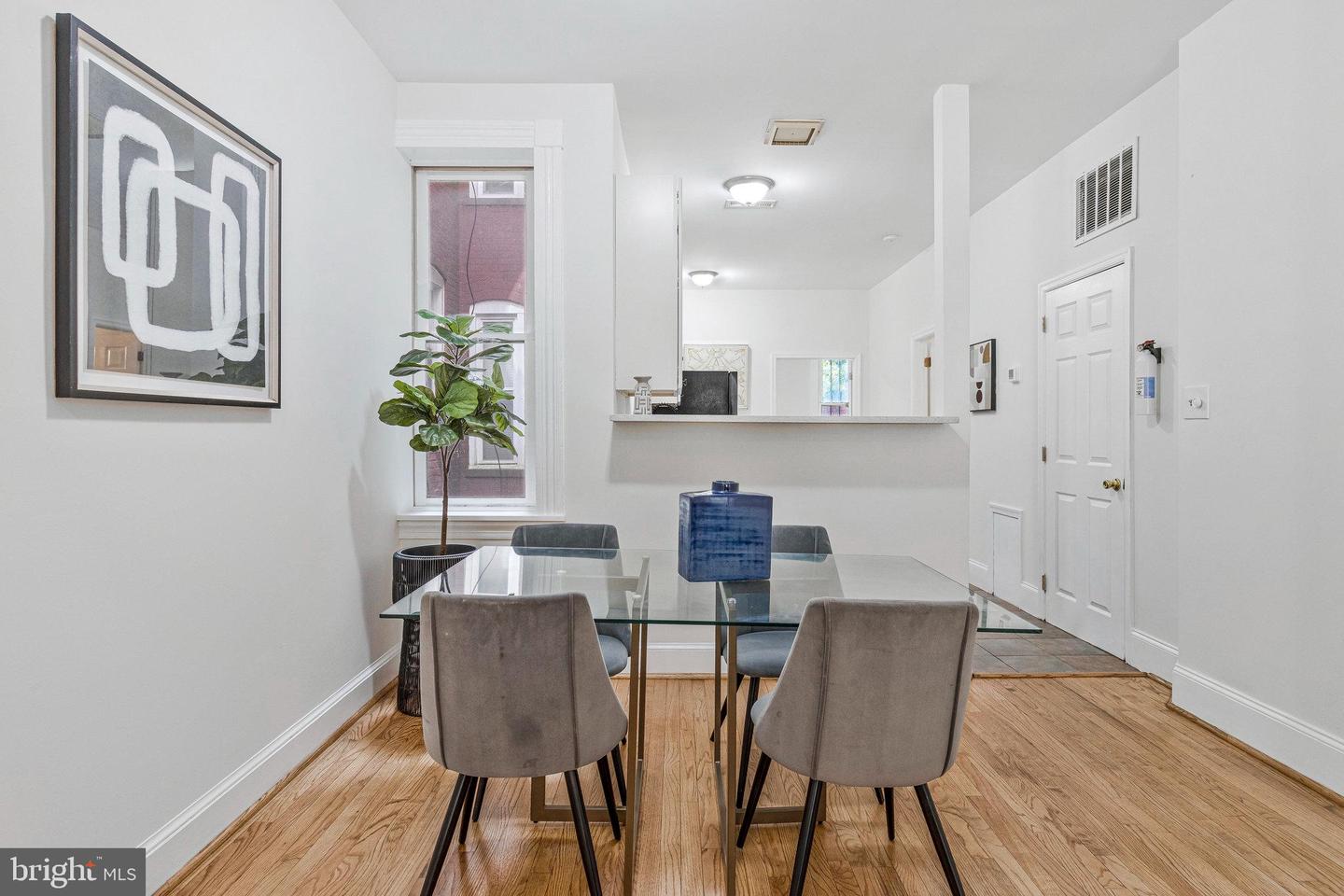 1443 EAST CAPITOL ST SE #1, WASHINGTON, District Of Columbia 20003, 1 Bedroom Bedrooms, ,1 BathroomBathrooms,Residential,For sale,1443 EAST CAPITOL ST SE #1,DCDC2223088 MLS # DCDC2223088