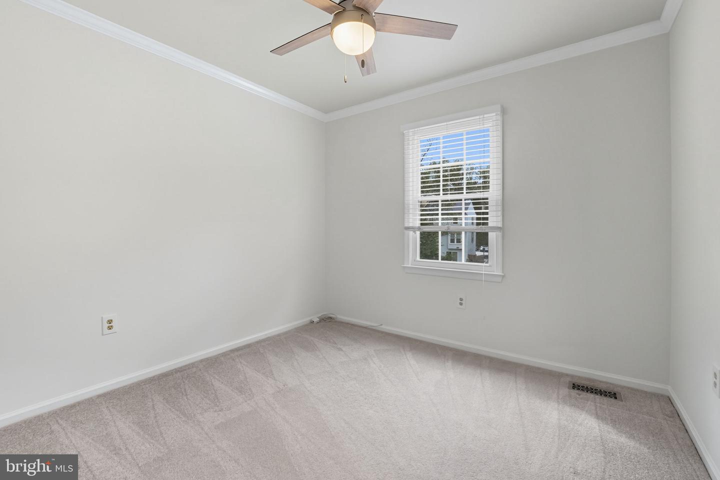 7954 FOREST PATH WAY, SPRINGFIELD, Virginia 22153, 3 Bedrooms Bedrooms, ,2 BathroomsBathrooms,Residential,For sale,7954 FOREST PATH WAY,VAFX2268088 MLS # VAFX2268088