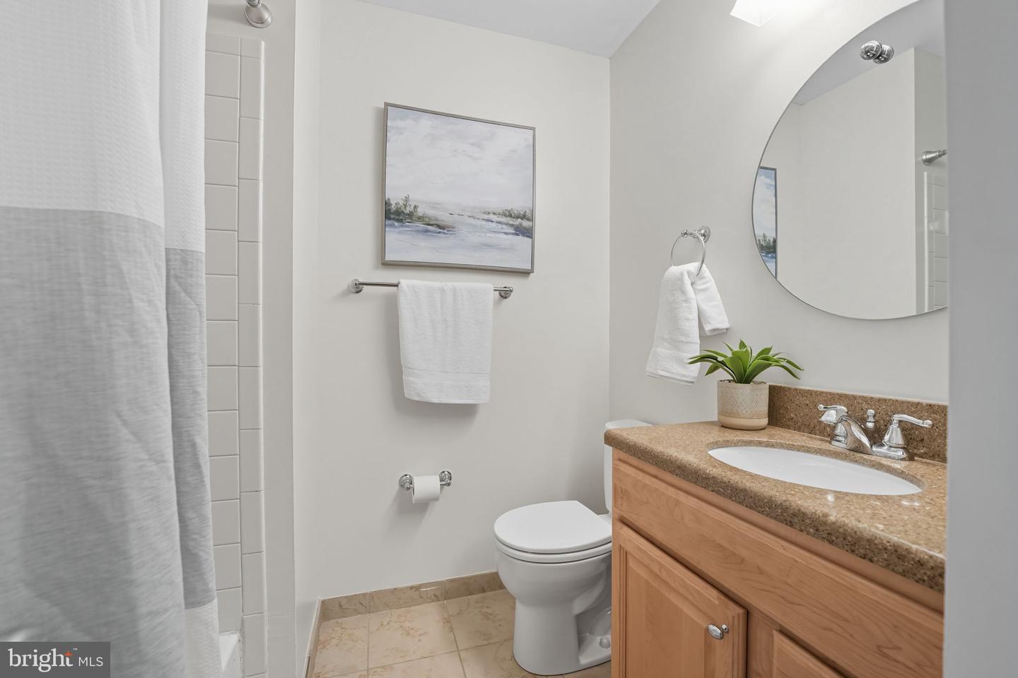 7954 FOREST PATH WAY, SPRINGFIELD, Virginia 22153, 3 Bedrooms Bedrooms, ,2 BathroomsBathrooms,Residential,For sale,7954 FOREST PATH WAY,VAFX2268088 MLS # VAFX2268088