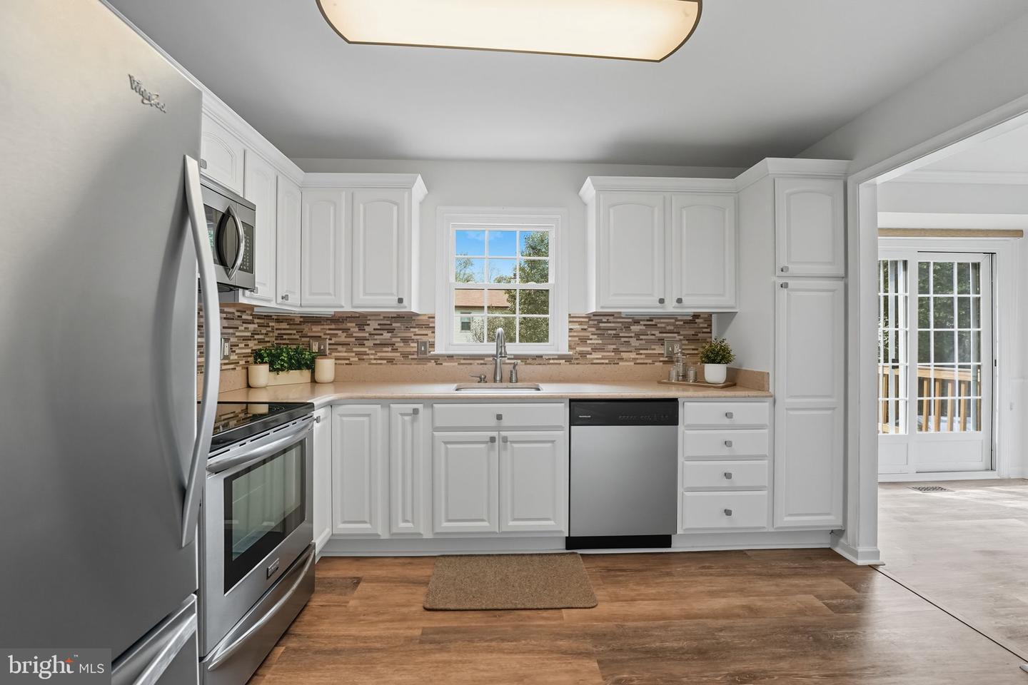 7954 FOREST PATH WAY, SPRINGFIELD, Virginia 22153, 3 Bedrooms Bedrooms, ,2 BathroomsBathrooms,Residential,For sale,7954 FOREST PATH WAY,VAFX2268088 MLS # VAFX2268088