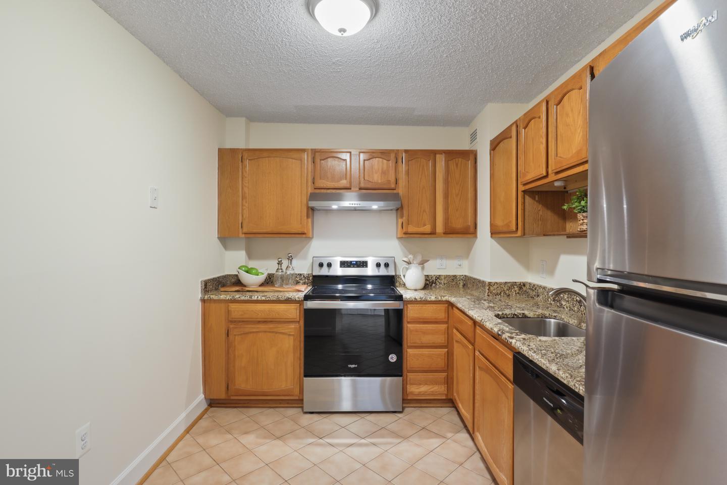 200 N PICKETT ST #313, ALEXANDRIA, Virginia 22304, 2 Bedrooms Bedrooms, ,2 BathroomsBathrooms,Residential,For sale,200 N PICKETT ST #313,VAAX2049904 MLS # VAAX2049904