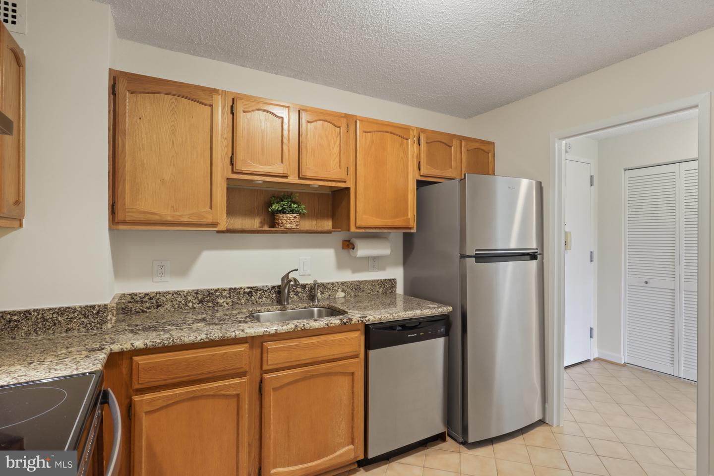 200 N PICKETT ST #313, ALEXANDRIA, Virginia 22304, 2 Bedrooms Bedrooms, ,2 BathroomsBathrooms,Residential,For sale,200 N PICKETT ST #313,VAAX2049904 MLS # VAAX2049904
