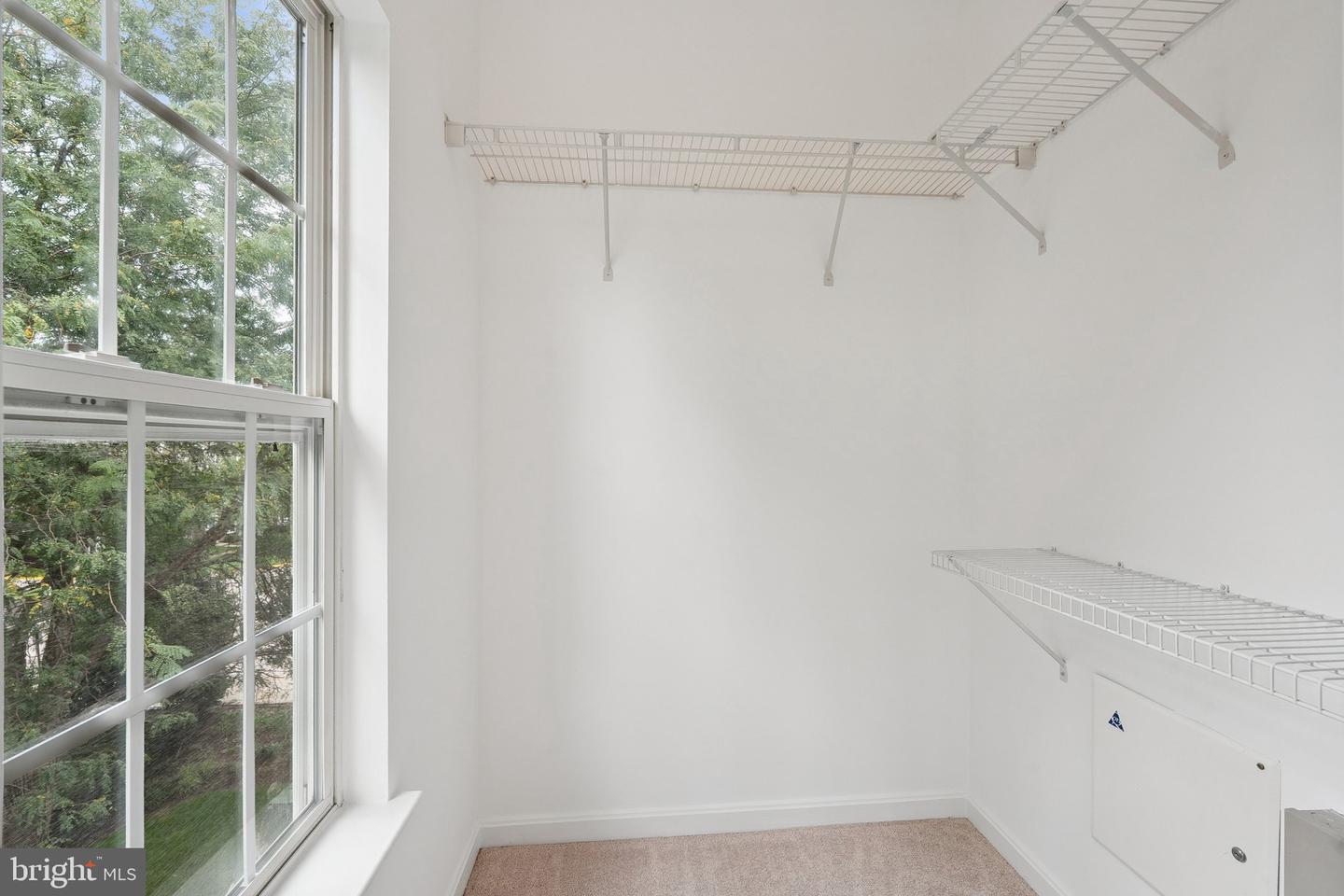 21791 FINDON CT, ASHBURN, Virginia 20147, 2 Bedrooms Bedrooms, ,2 BathroomsBathrooms,Residential,For sale,21791 FINDON CT,VALO2107160 MLS # VALO2107160